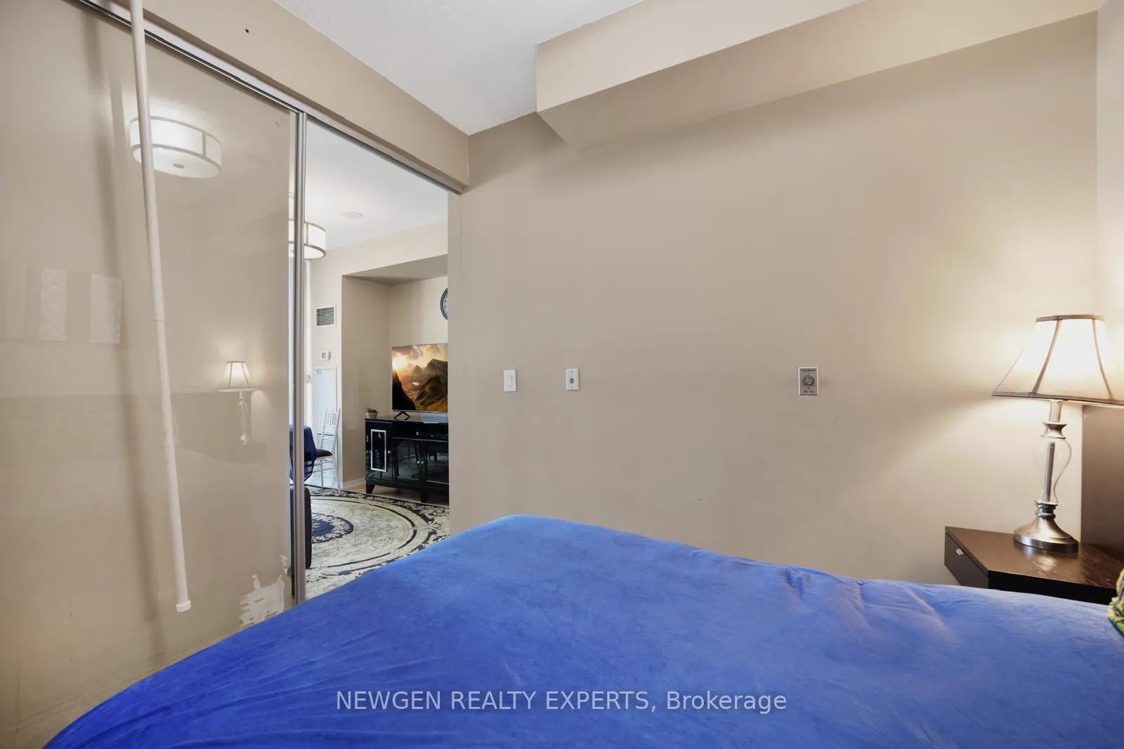Photo 6 of Unit 1506, 55 Bremner Boulevard, Toronto, Waterfront Communities — HOMEH