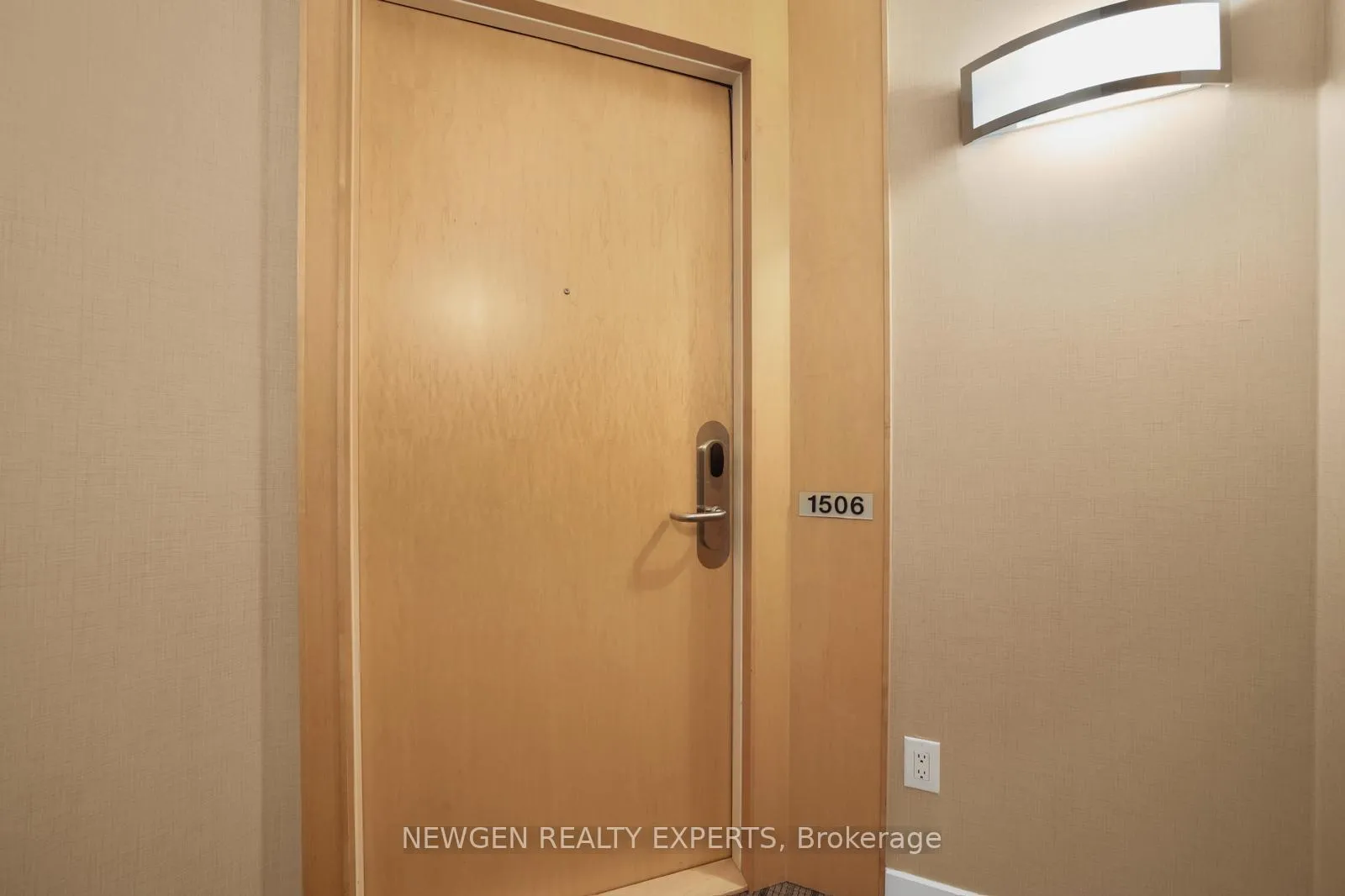 Photo 13 of Unit 1506, 55 Bremner Boulevard, Toronto, Waterfront Communities — HOMEH
