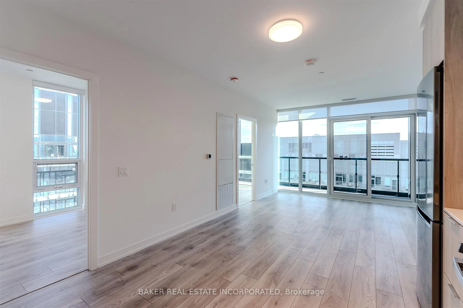 Photo 14 of Unit 3902, 223 Redpath Avenue, Toronto, Mount Pleasant West — HOMEH