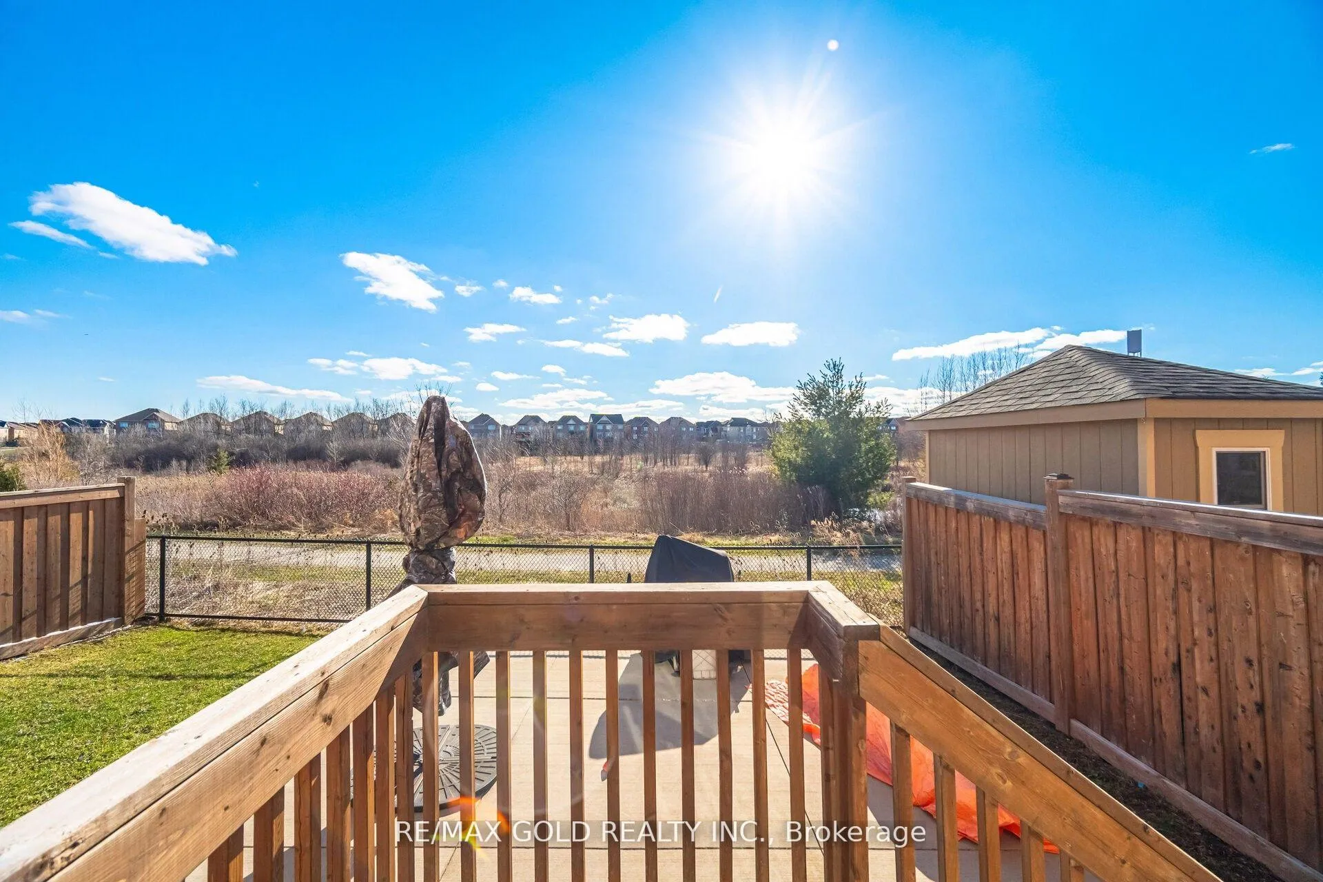 Photo 27 of 38 Leadenhall Road, Brampton, Northwest Brampton — HOMEH