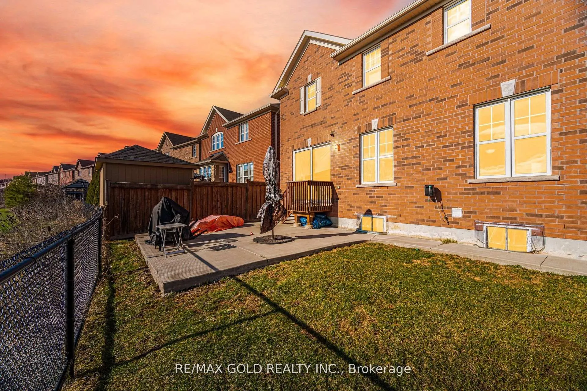 Photo 29 of 38 Leadenhall Road, Brampton, Northwest Brampton — HOMEH