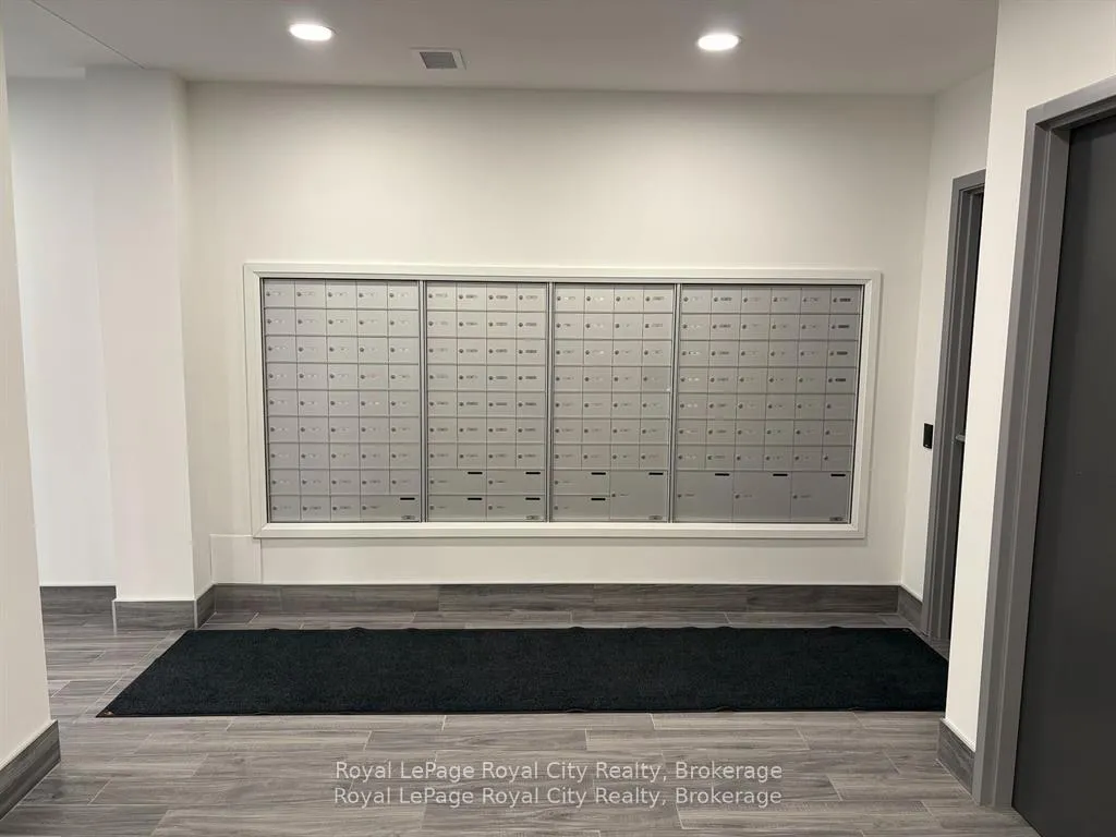 Photo 3 of Unit PH02, 191 Elmira Road S, Guelph, Willow West/Sugarbush/West Acres — HOMEH