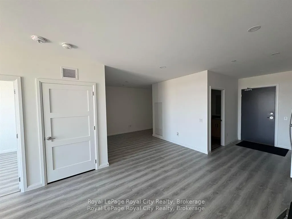 Photo 18 of Unit PH02, 191 Elmira Road S, Guelph, Willow West/Sugarbush/West Acres — HOMEH