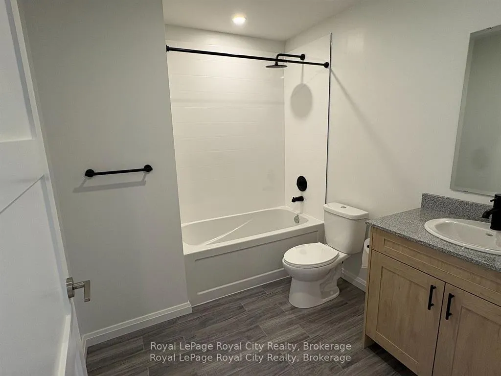 Photo 20 of Unit PH02, 191 Elmira Road S, Guelph, Willow West/Sugarbush/West Acres — HOMEH