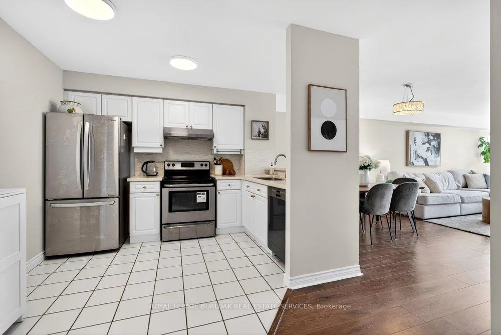 Photo 7 of Unit 1503, 1276 Maple Crossing Boulevard, Burlington, Brant — HOMEH