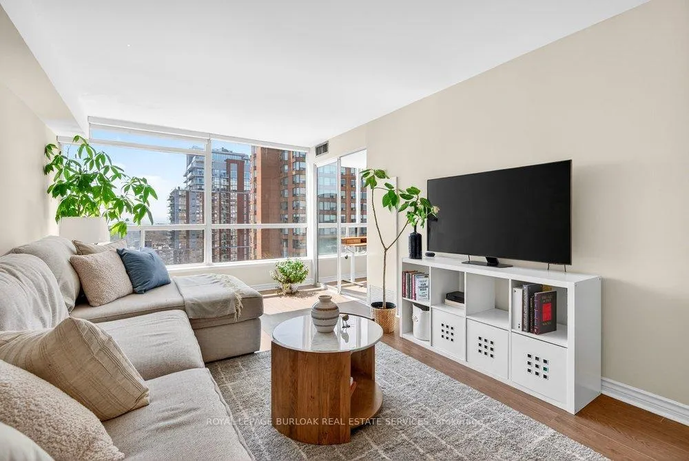 Photo 10 of Unit 1503, 1276 Maple Crossing Boulevard, Burlington, Brant — HOMEH