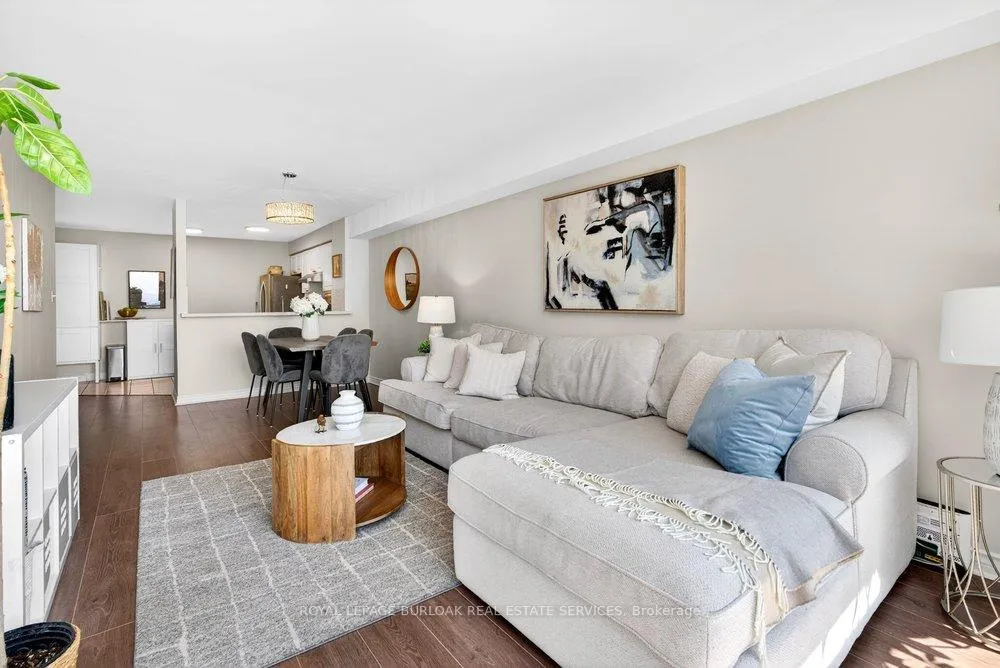 Photo 12 of Unit 1503, 1276 Maple Crossing Boulevard, Burlington, Brant — HOMEH