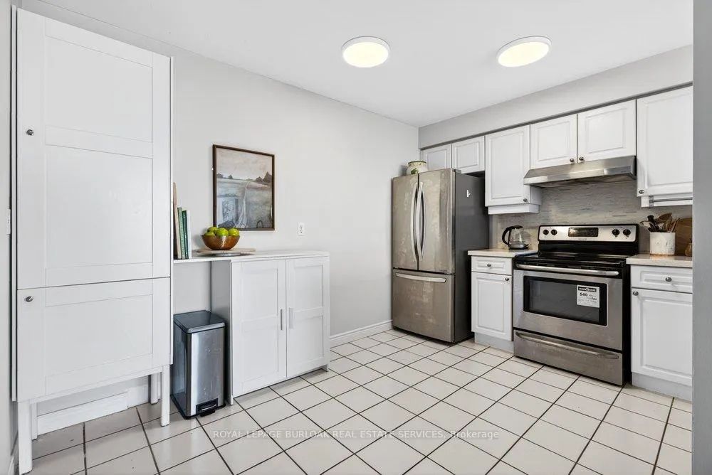Photo 14 of Unit 1503, 1276 Maple Crossing Boulevard, Burlington, Brant — HOMEH