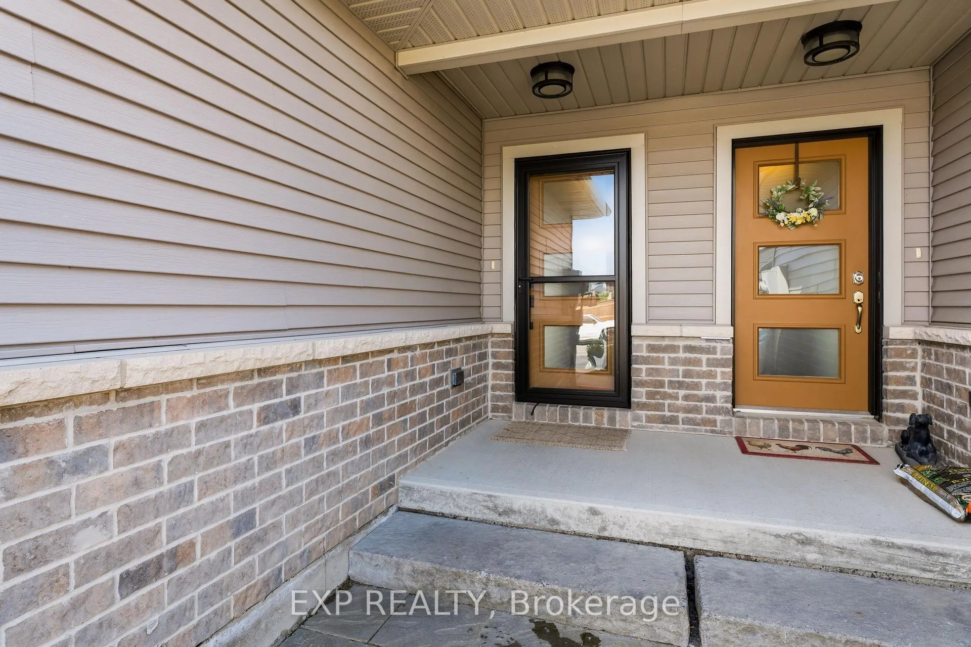Photo 5 of 39 Ridgeway Place, Belleville, Belleville Ward — HOMEH