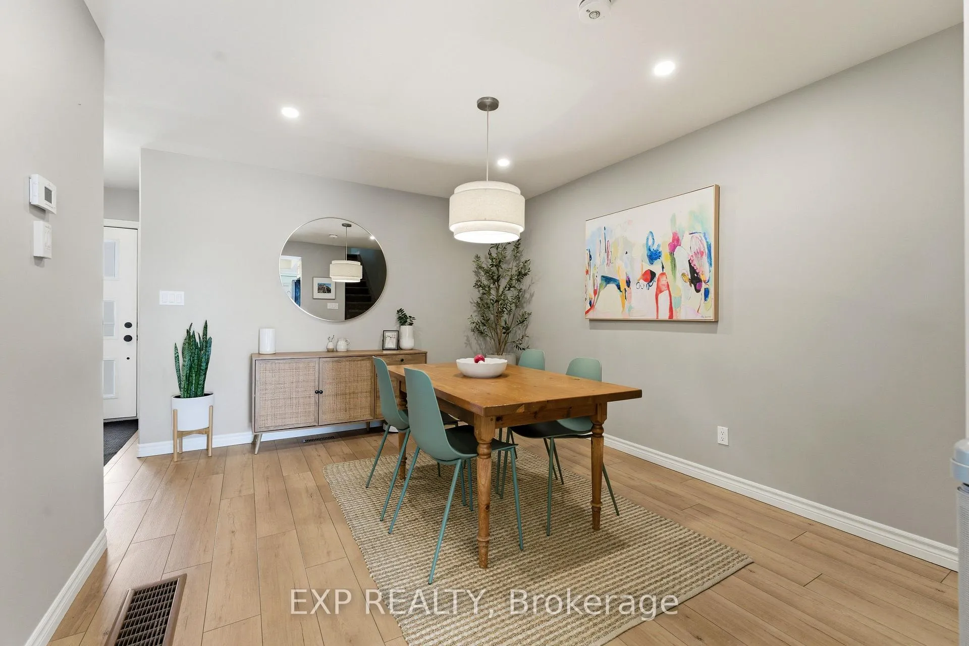Photo 8 of 39 Ridgeway Place, Belleville, Belleville Ward — HOMEH
