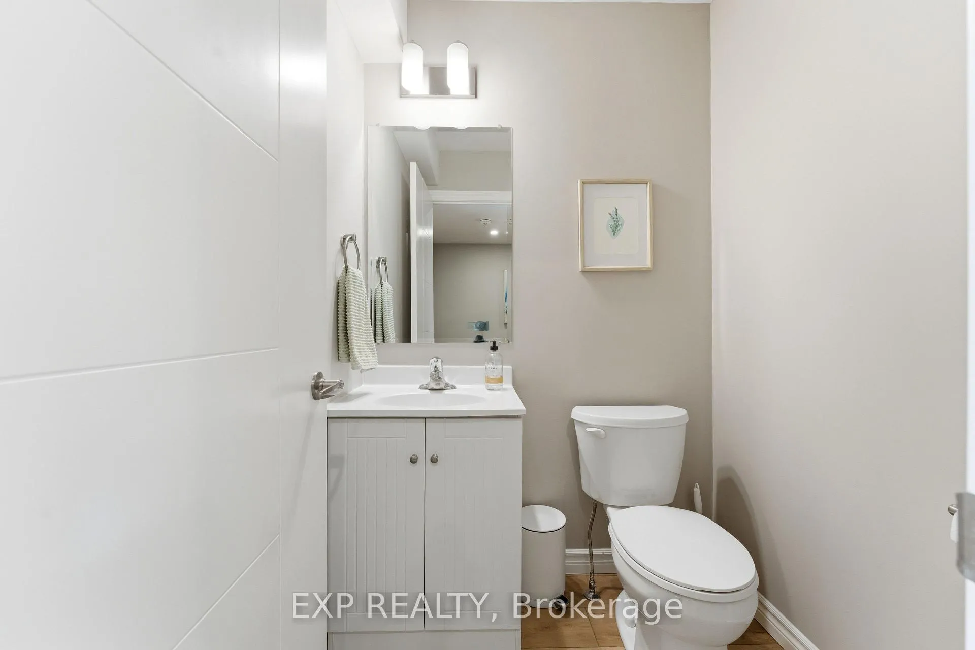 Photo 10 of 39 Ridgeway Place, Belleville, Belleville Ward — HOMEH