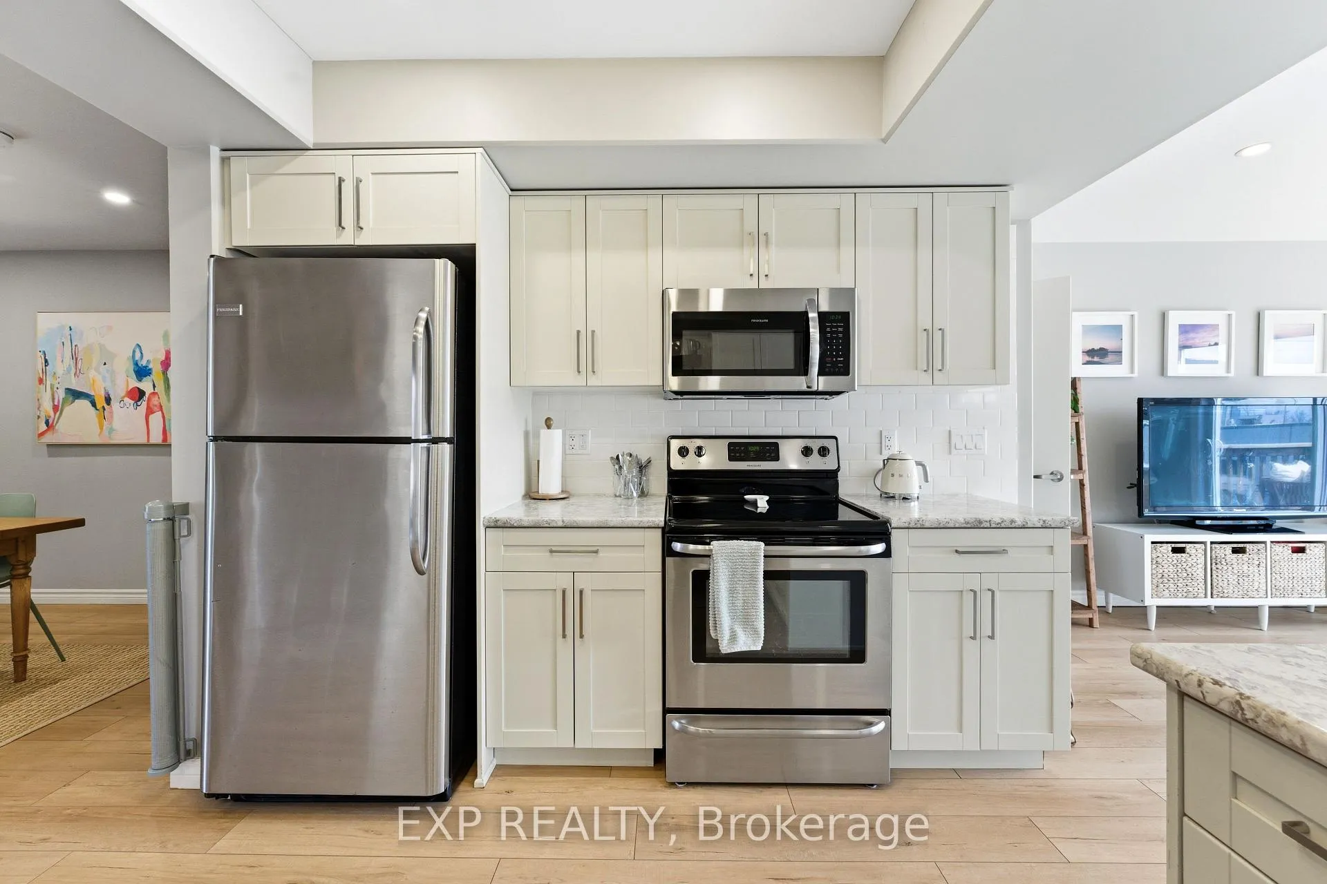 Photo 13 of 39 Ridgeway Place, Belleville, Belleville Ward — HOMEH