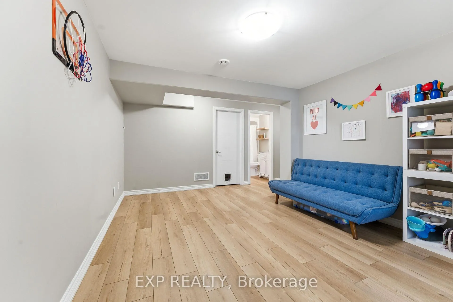Photo 34 of 39 Ridgeway Place, Belleville, Belleville Ward — HOMEH