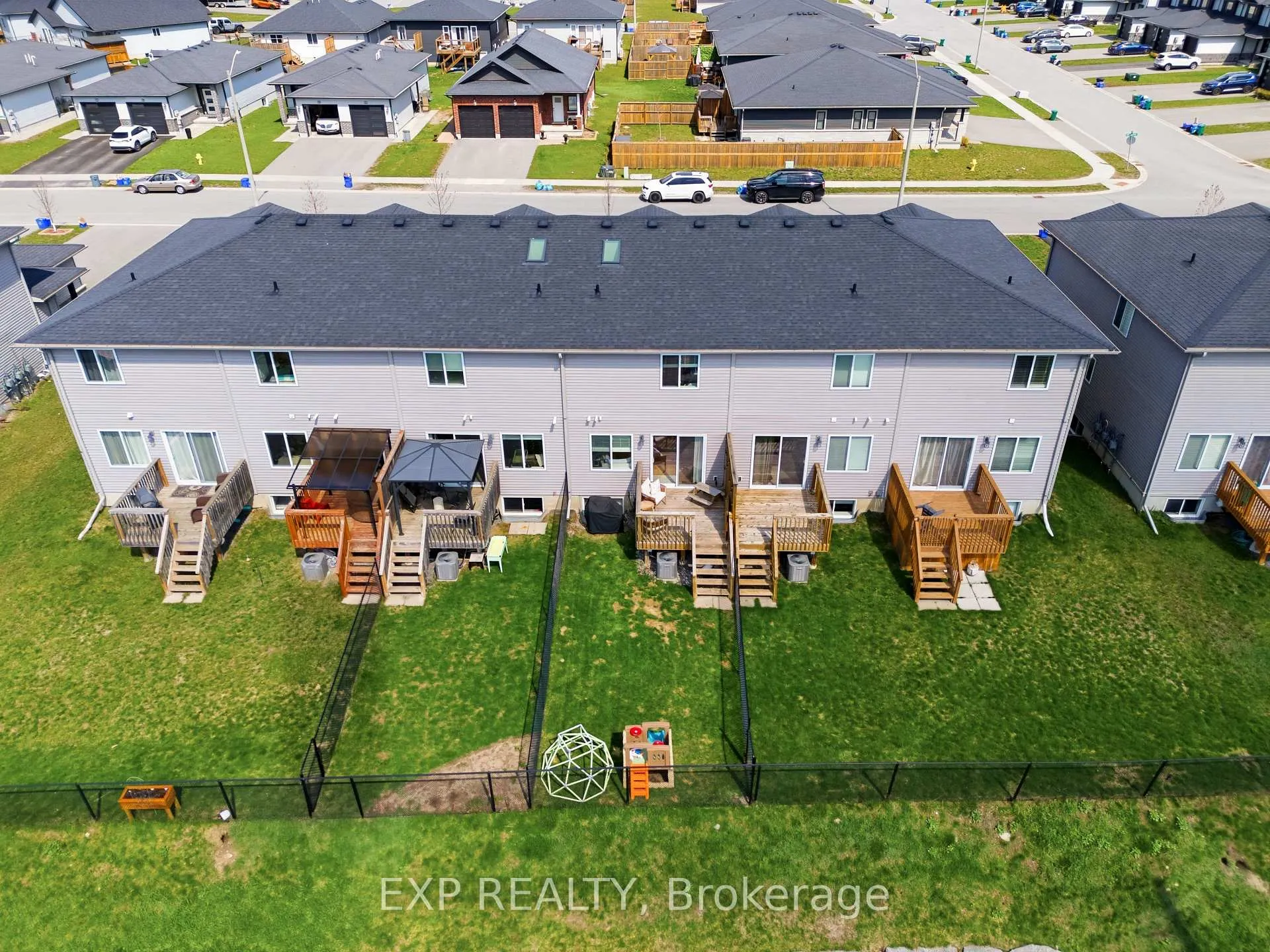 Photo 42 of 39 Ridgeway Place, Belleville, Belleville Ward — HOMEH