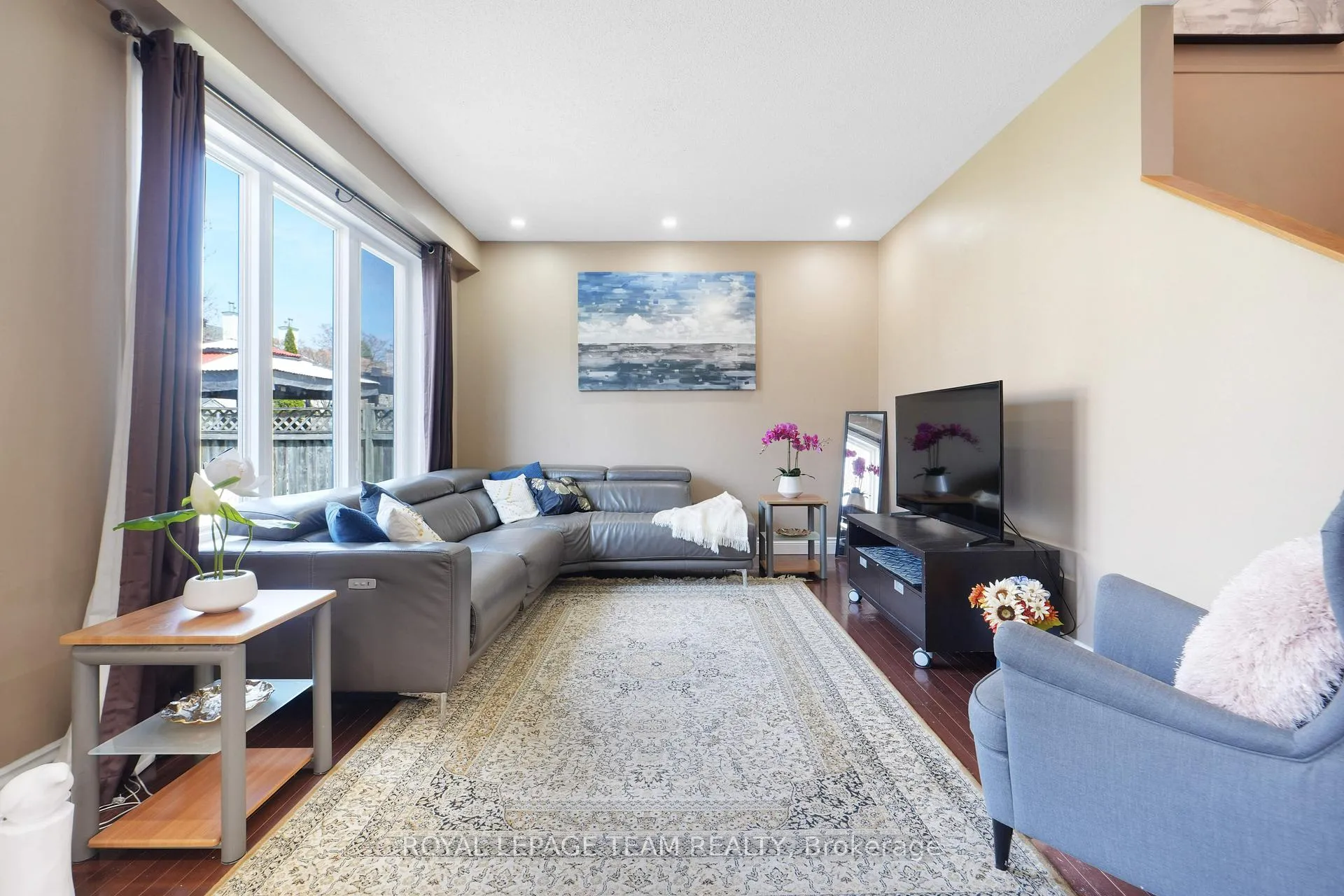 Photo 17 of 29 Apple Creek Crescent, Ottawa, Kanata - Emerald Meadows/Trailwest — HOMEH