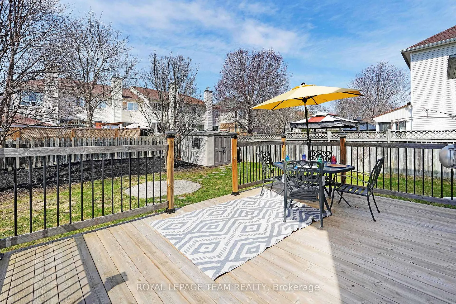 Photo 38 of 29 Apple Creek Crescent, Ottawa, Kanata - Emerald Meadows/Trailwest — HOMEH