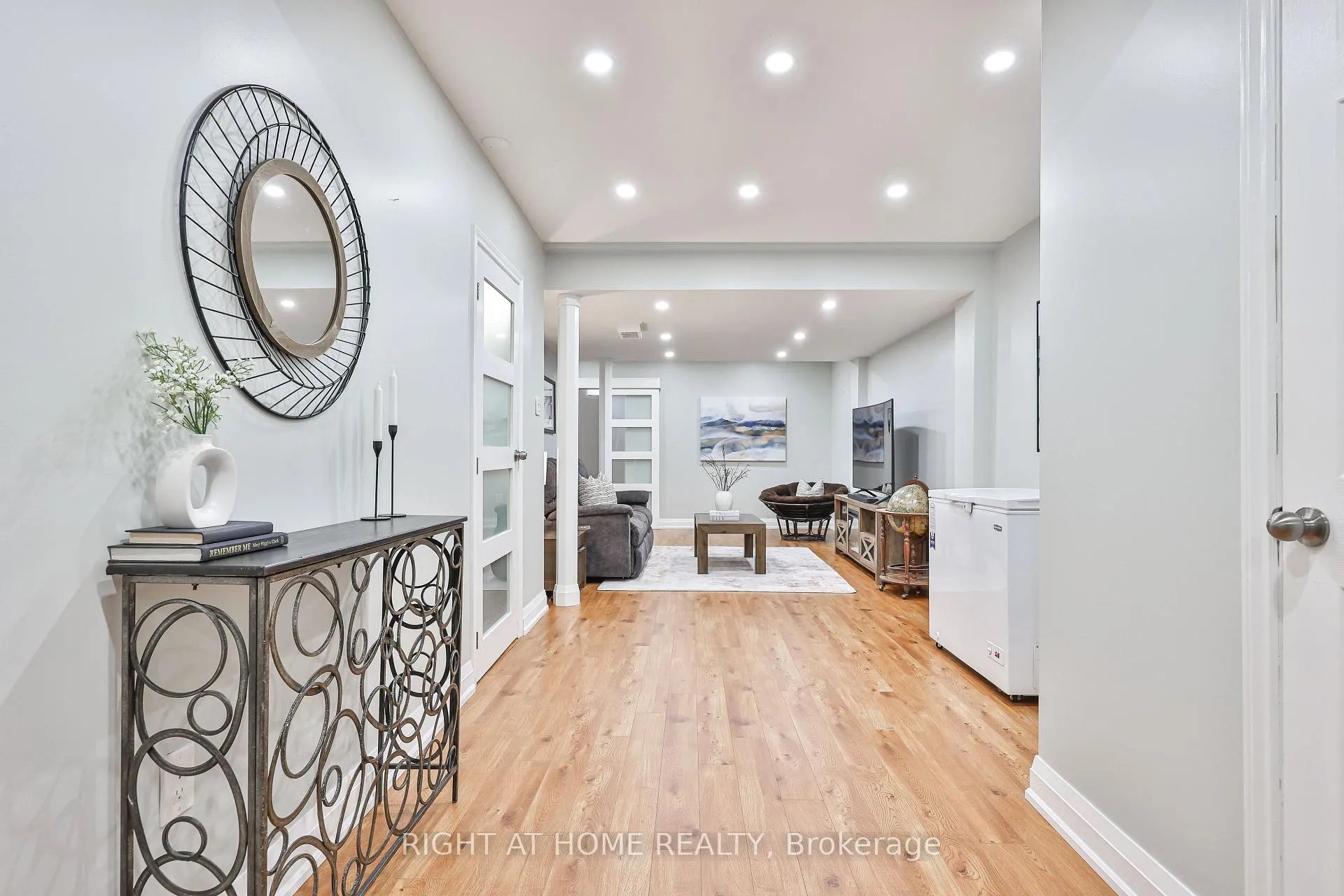 Photo 21 of 490 Flagstone Court, Oshawa, Samac — HOMEH