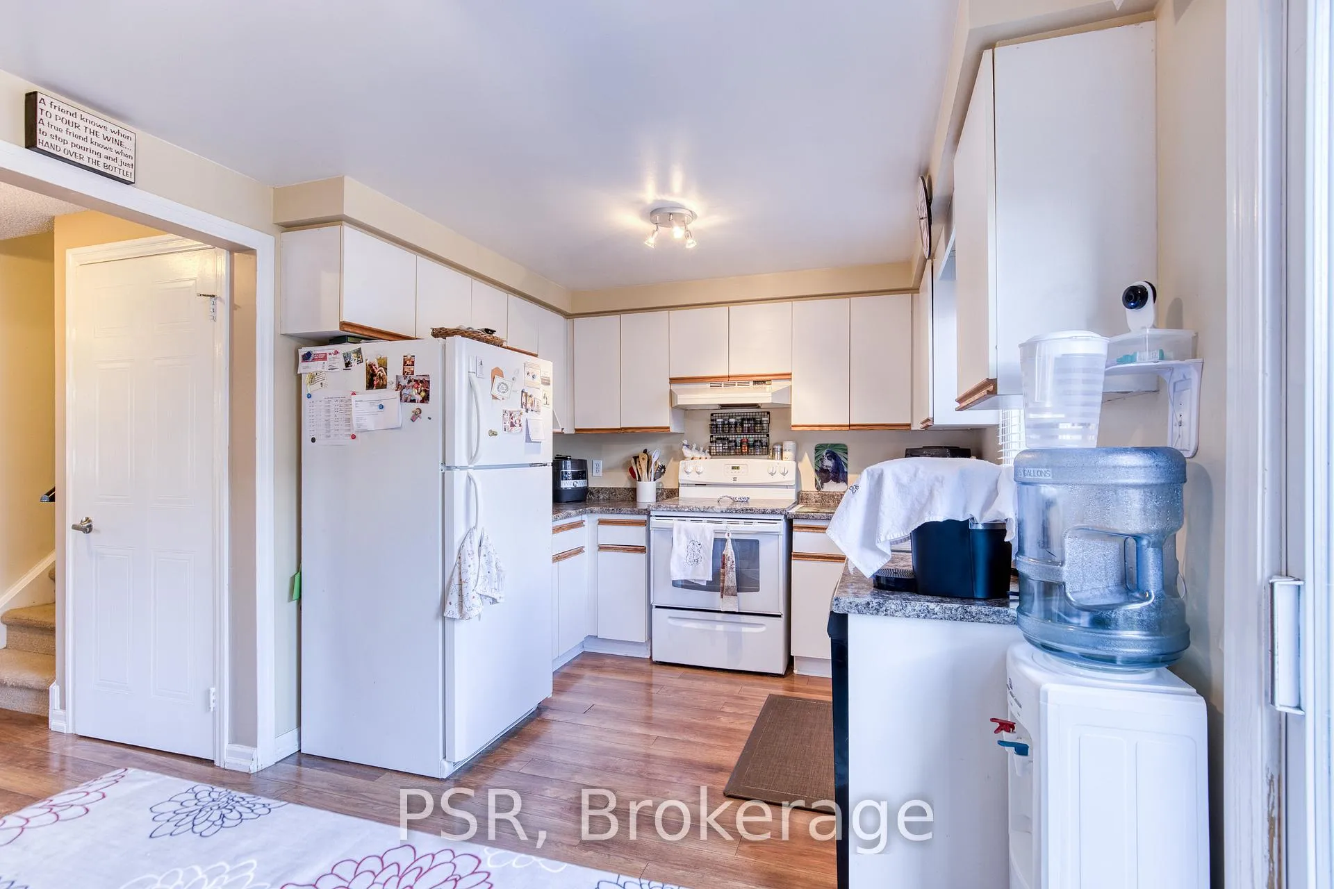 Photo 9 of 36 Benesfort Drive, Kitchener — HOMEH