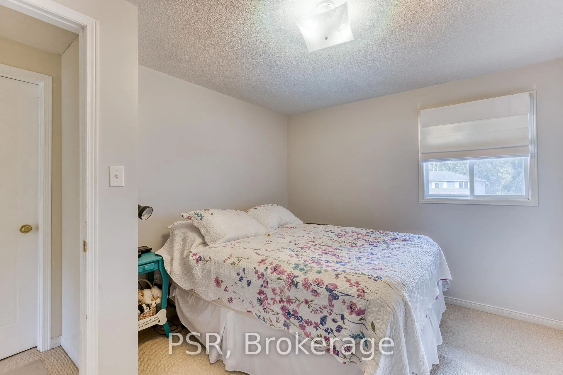 Photo 21 of 36 Benesfort Drive, Kitchener — HOMEH