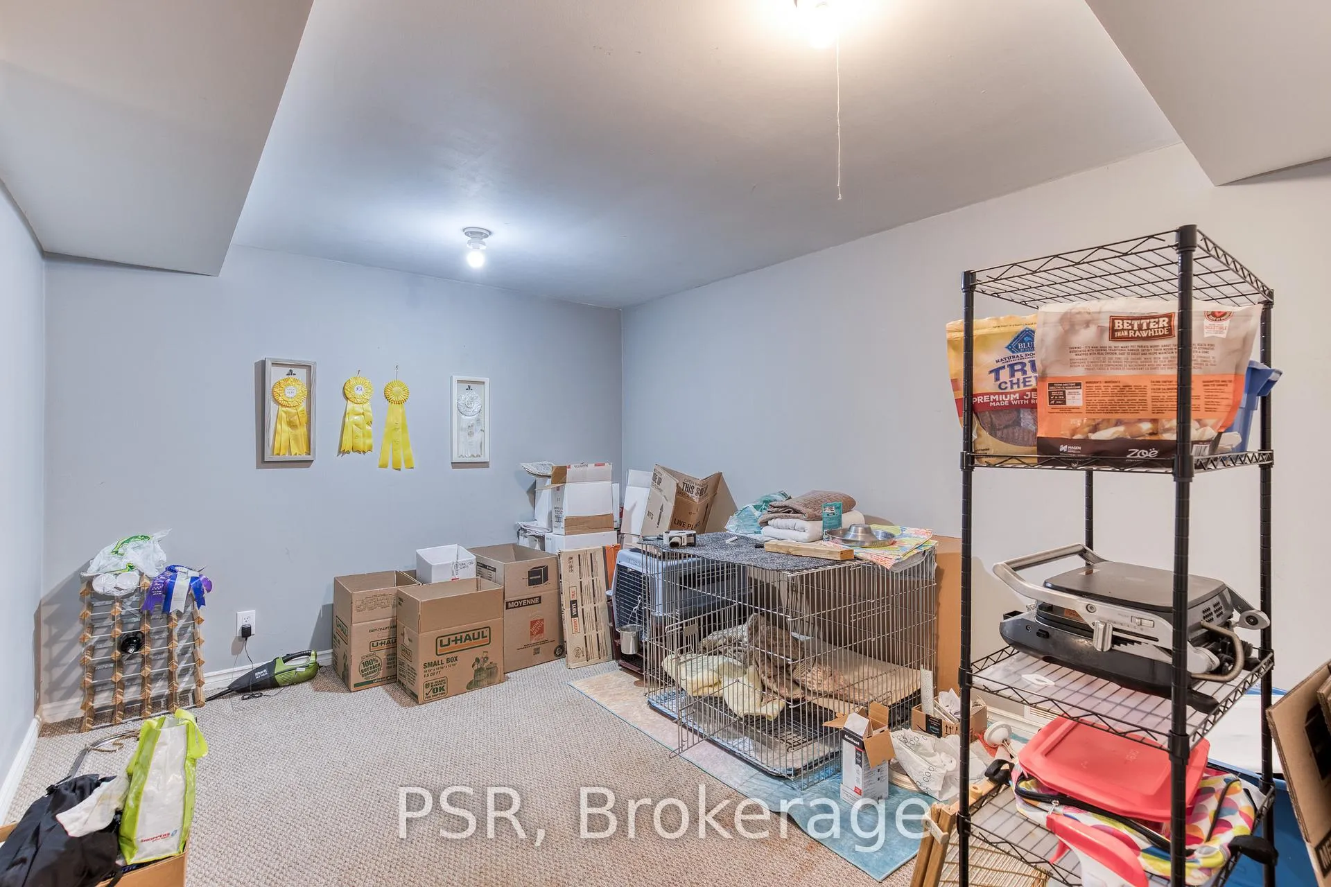 Photo 23 of 36 Benesfort Drive, Kitchener — HOMEH
