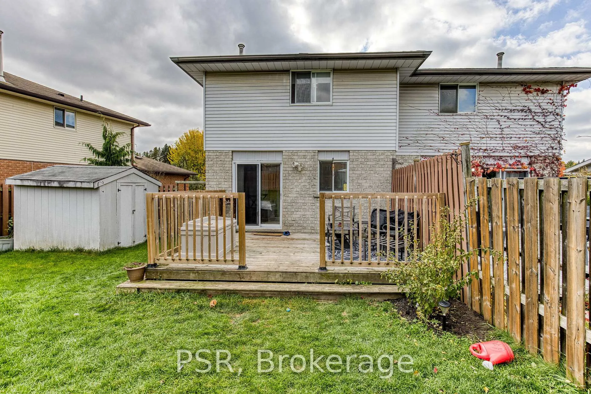 Photo 28 of 36 Benesfort Drive, Kitchener — HOMEH