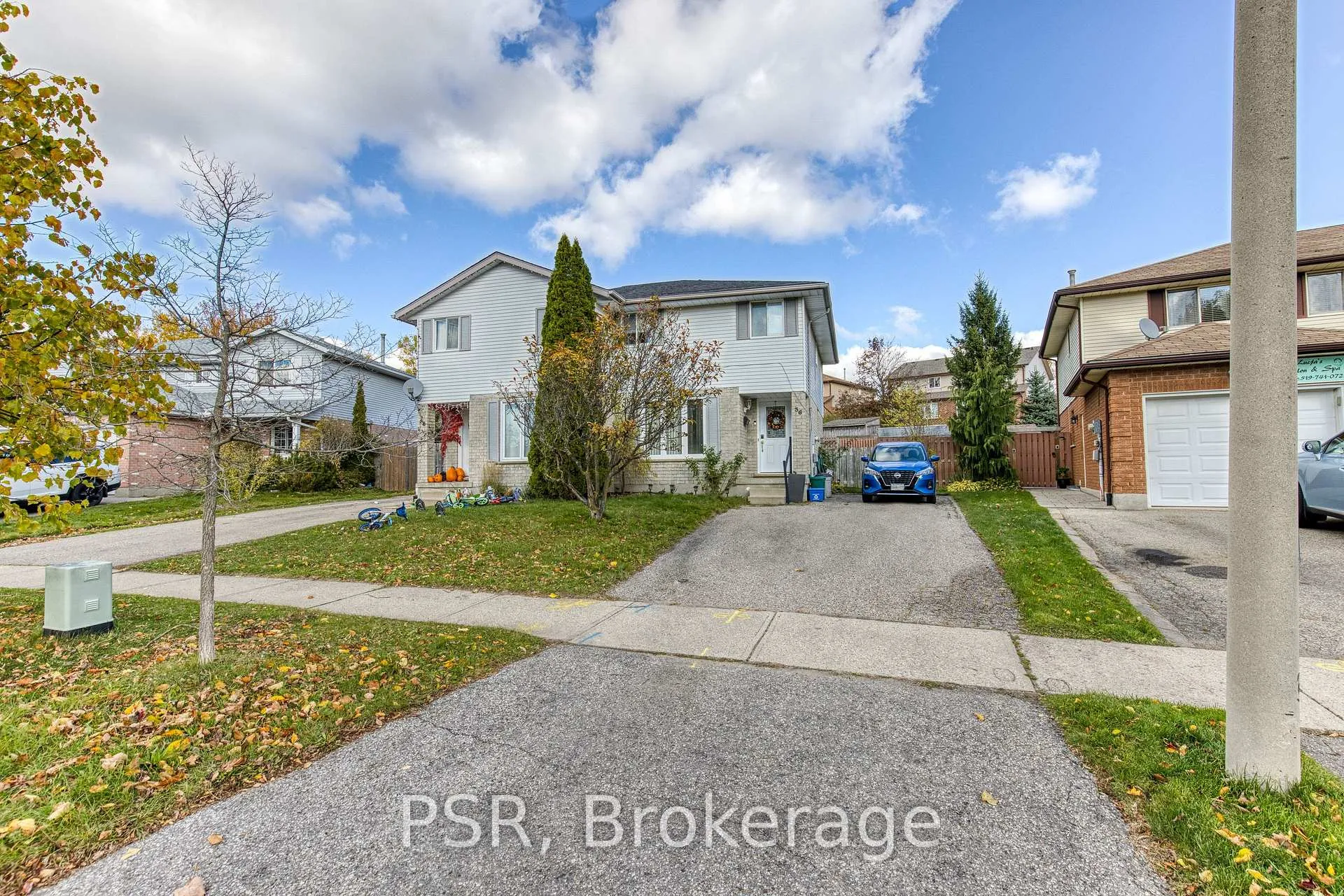 Photo 35 of 36 Benesfort Drive, Kitchener — HOMEH