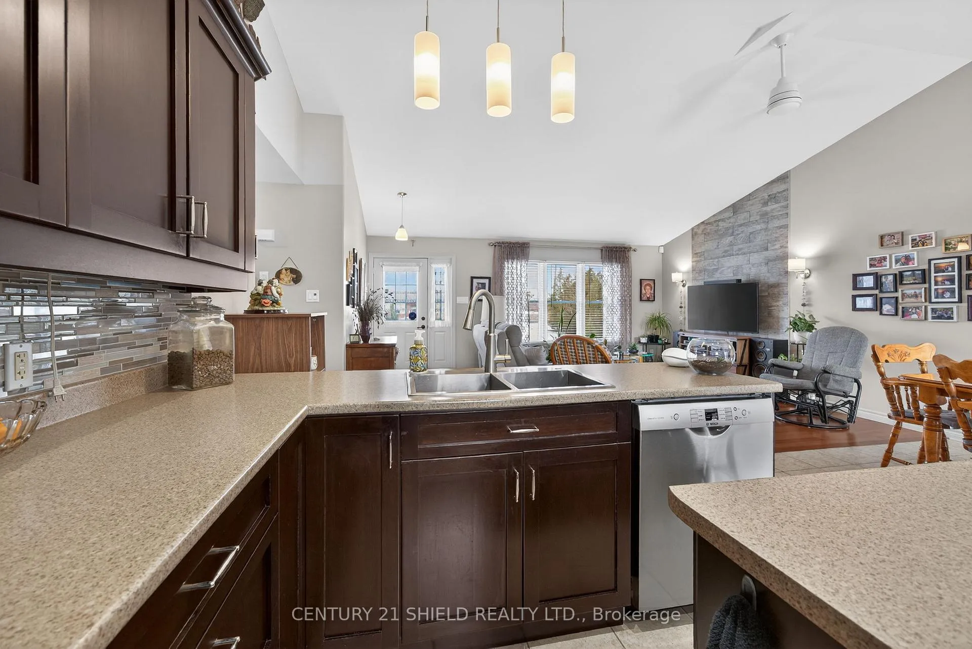 Photo 9 of 17410 McPhail Road, South Stormont, South Stormont (Cornwall) Twp — HOMEH
