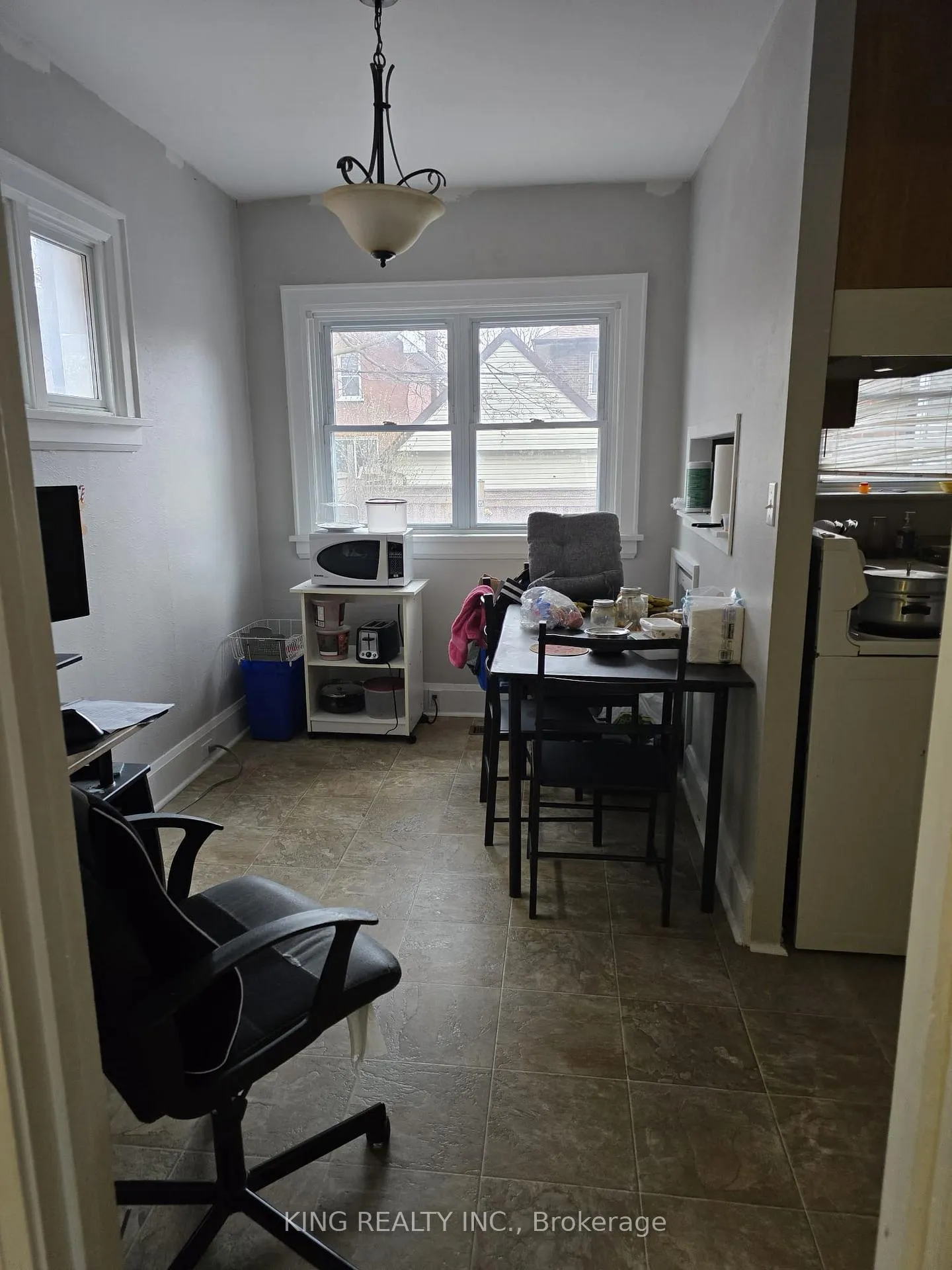 Photo 17 of Unit St, 348/350 Arthur Street, Oshawa, Central — HOMEH