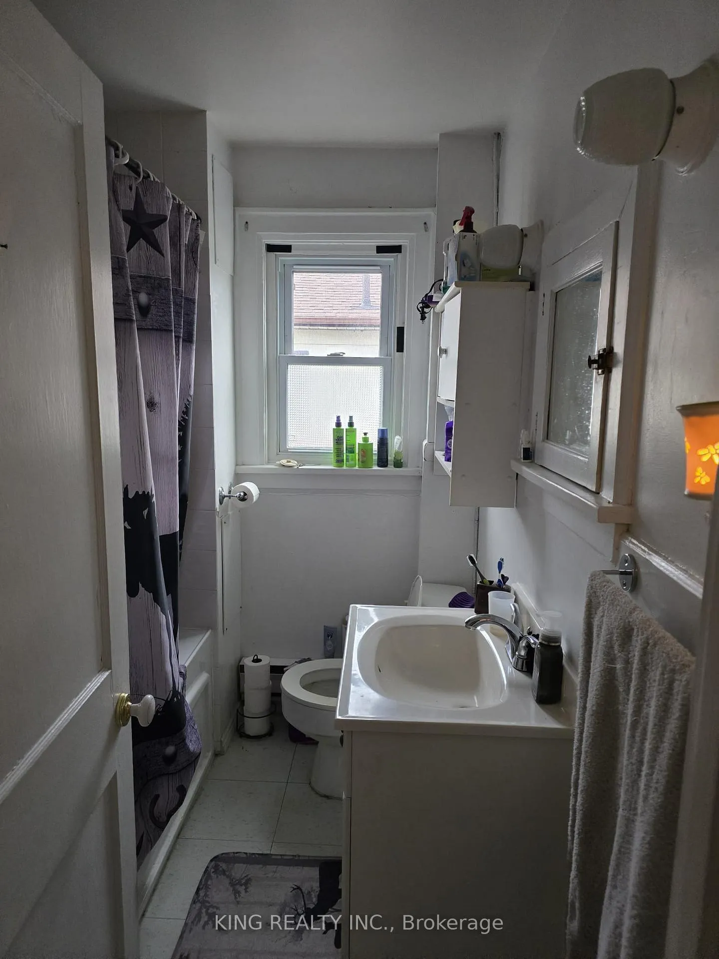 Photo 25 of Unit St, 348/350 Arthur Street, Oshawa, Central — HOMEH