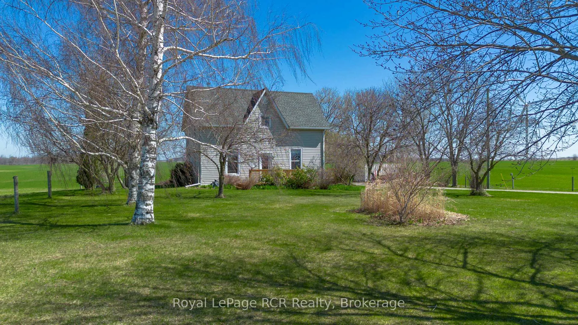 Photo 3 of 1072 Concession 10, Kincardine — HOMEH