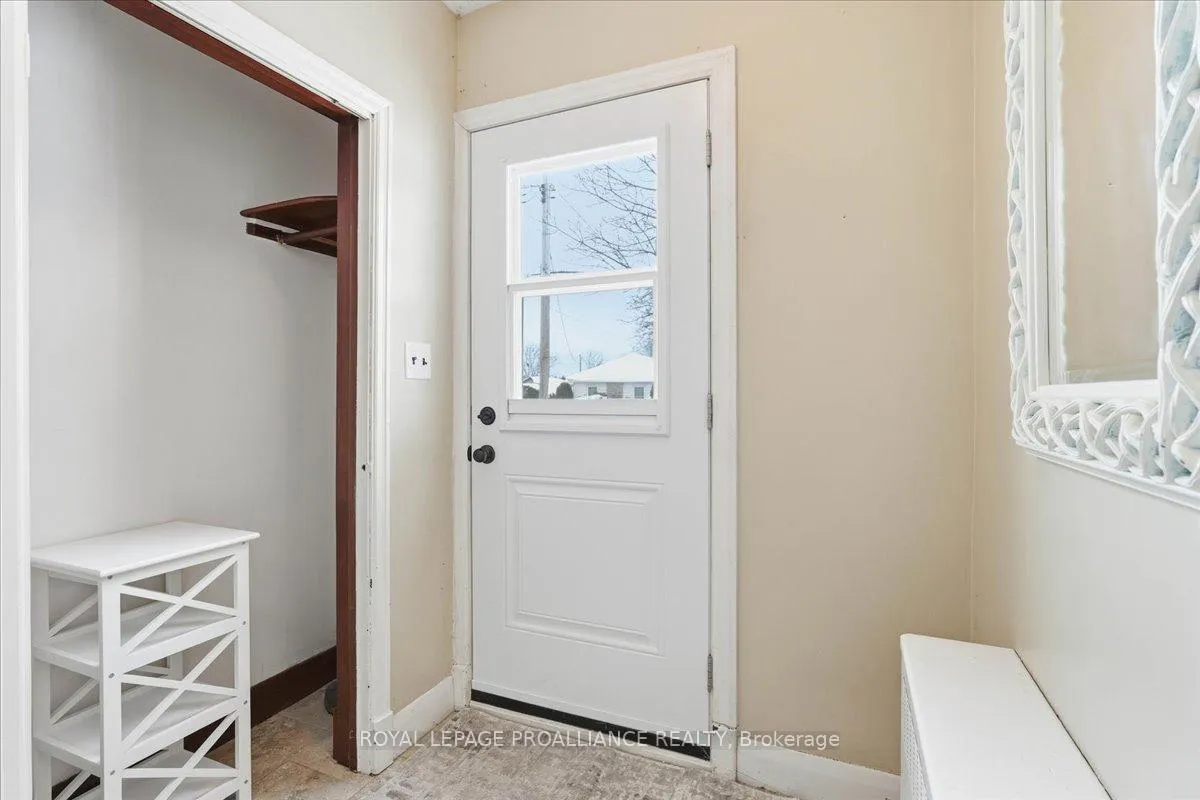Photo 14 of 322 Dufferin Avenue, Belleville, Belleville Ward — HOMEH