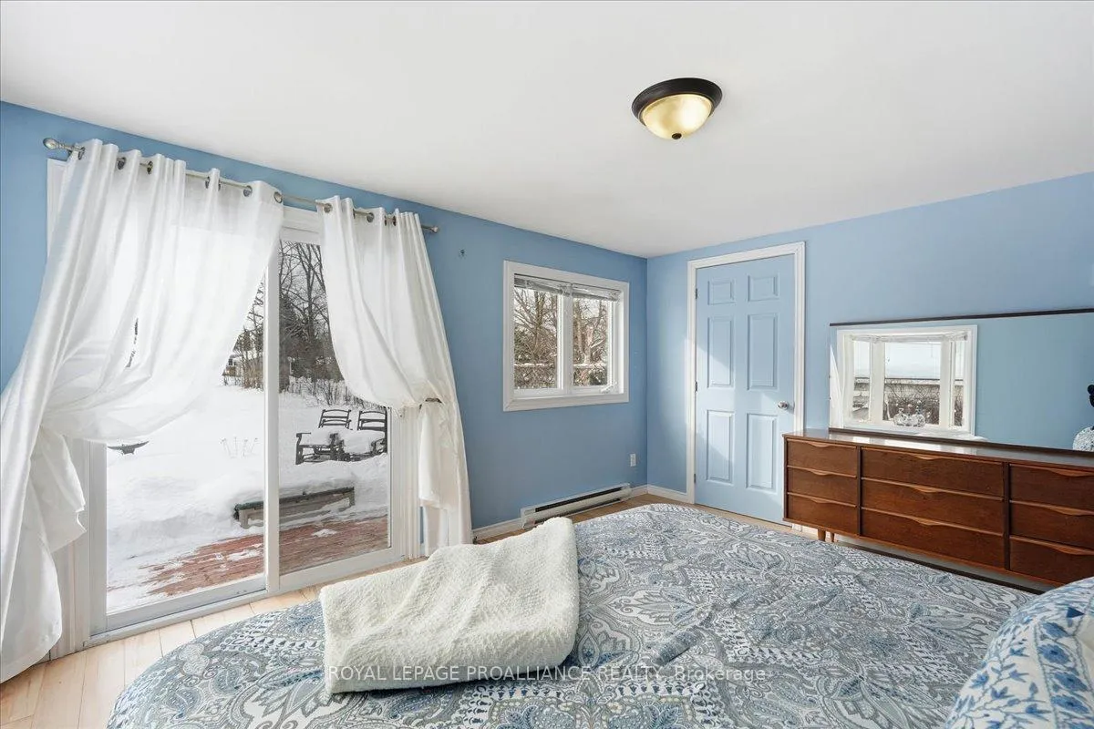Photo 23 of 322 Dufferin Avenue, Belleville, Belleville Ward — HOMEH