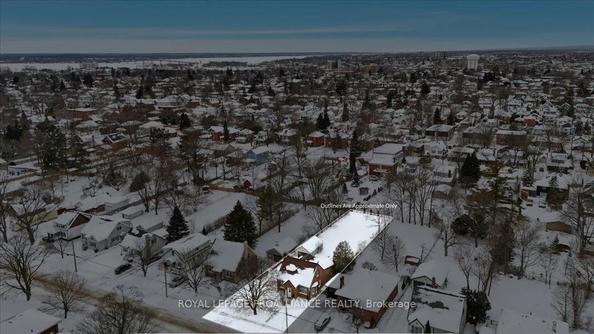 Photo 36 of 322 Dufferin Avenue, Belleville, Belleville Ward — HOMEH