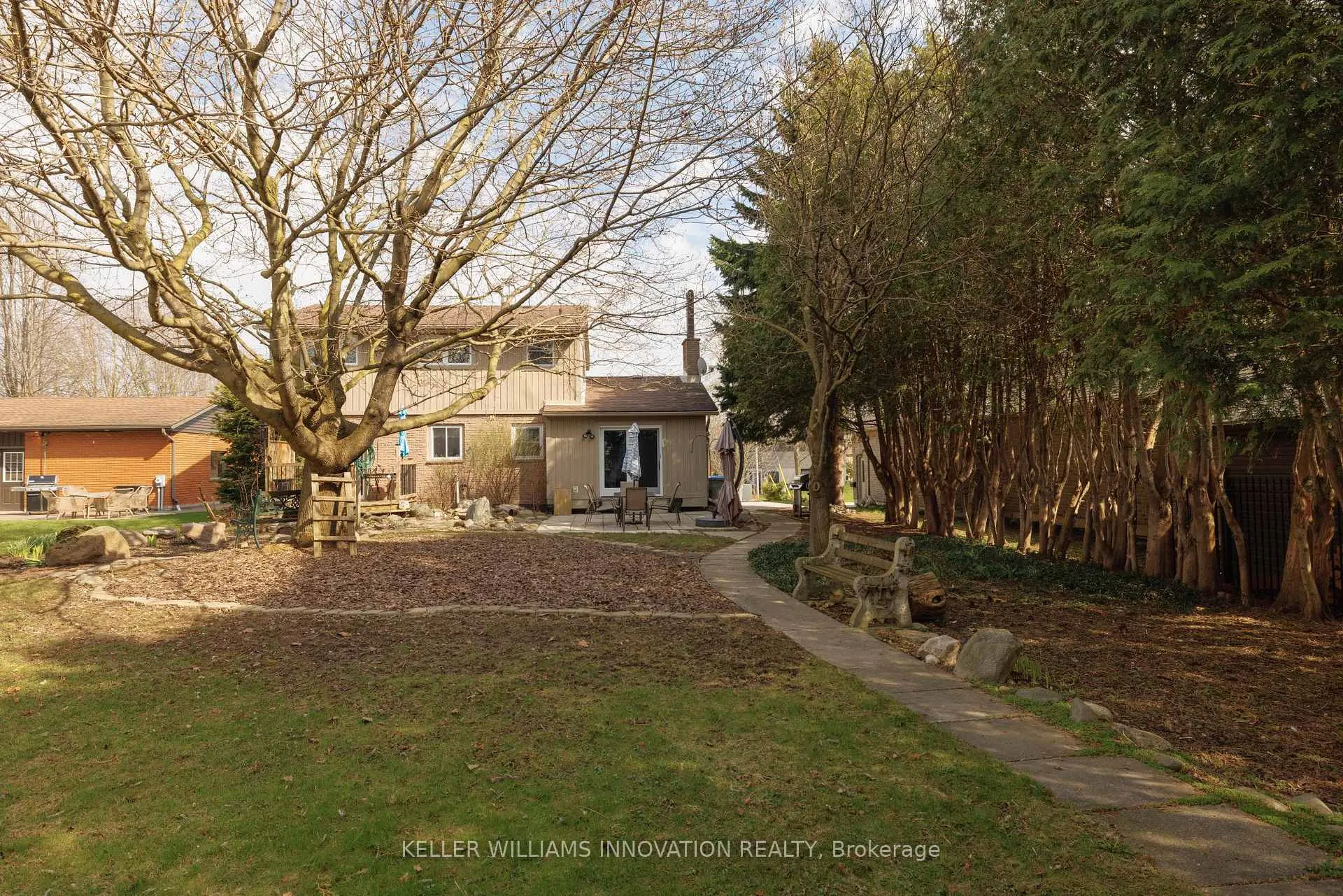 Photo 10 of 465 Boyne Avenue, North Perth, Listowel — HOMEH