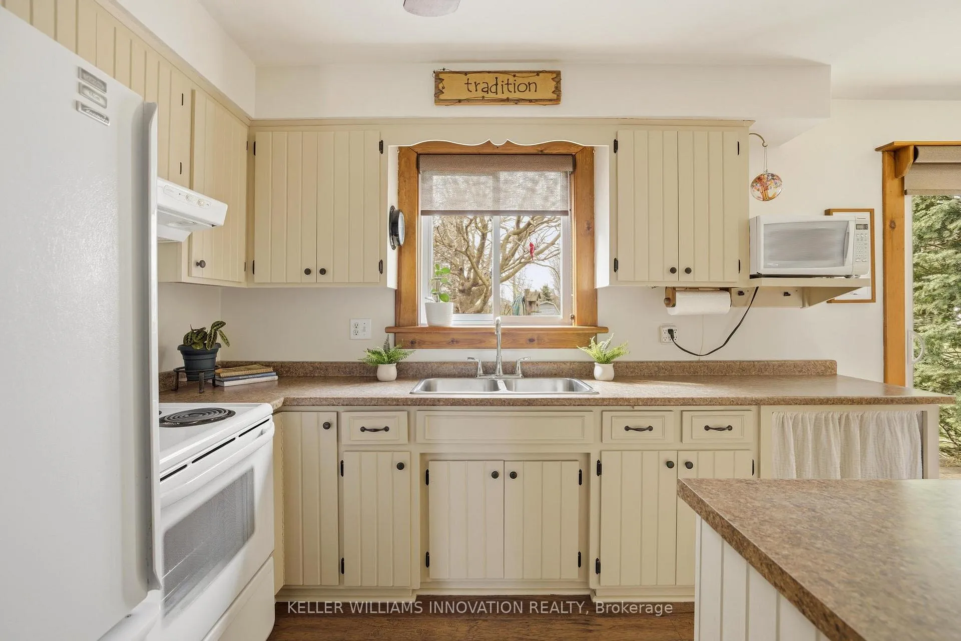 Photo 25 of 465 Boyne Avenue, North Perth, Listowel — HOMEH