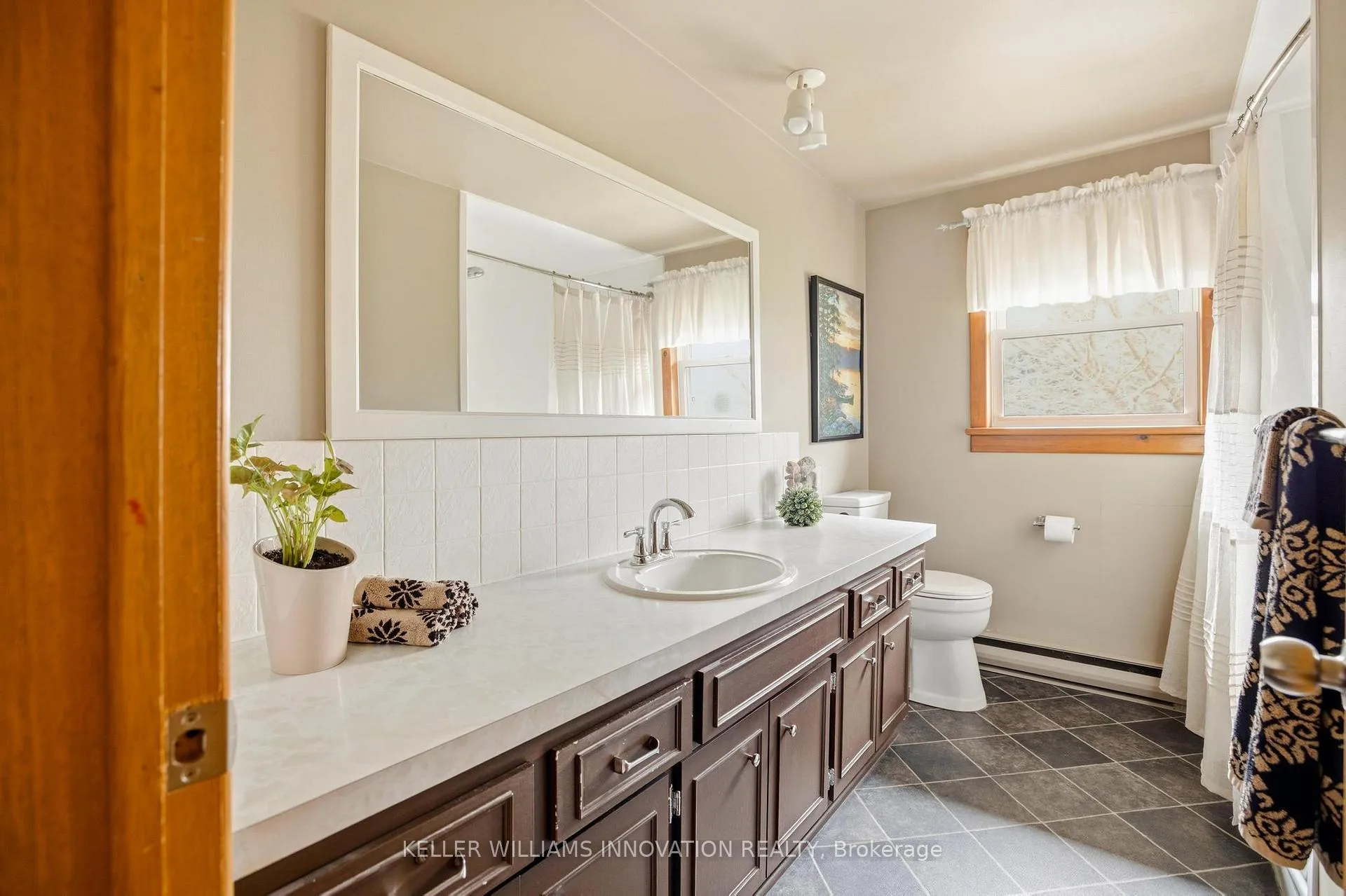 Photo 37 of 465 Boyne Avenue, North Perth, Listowel — HOMEH