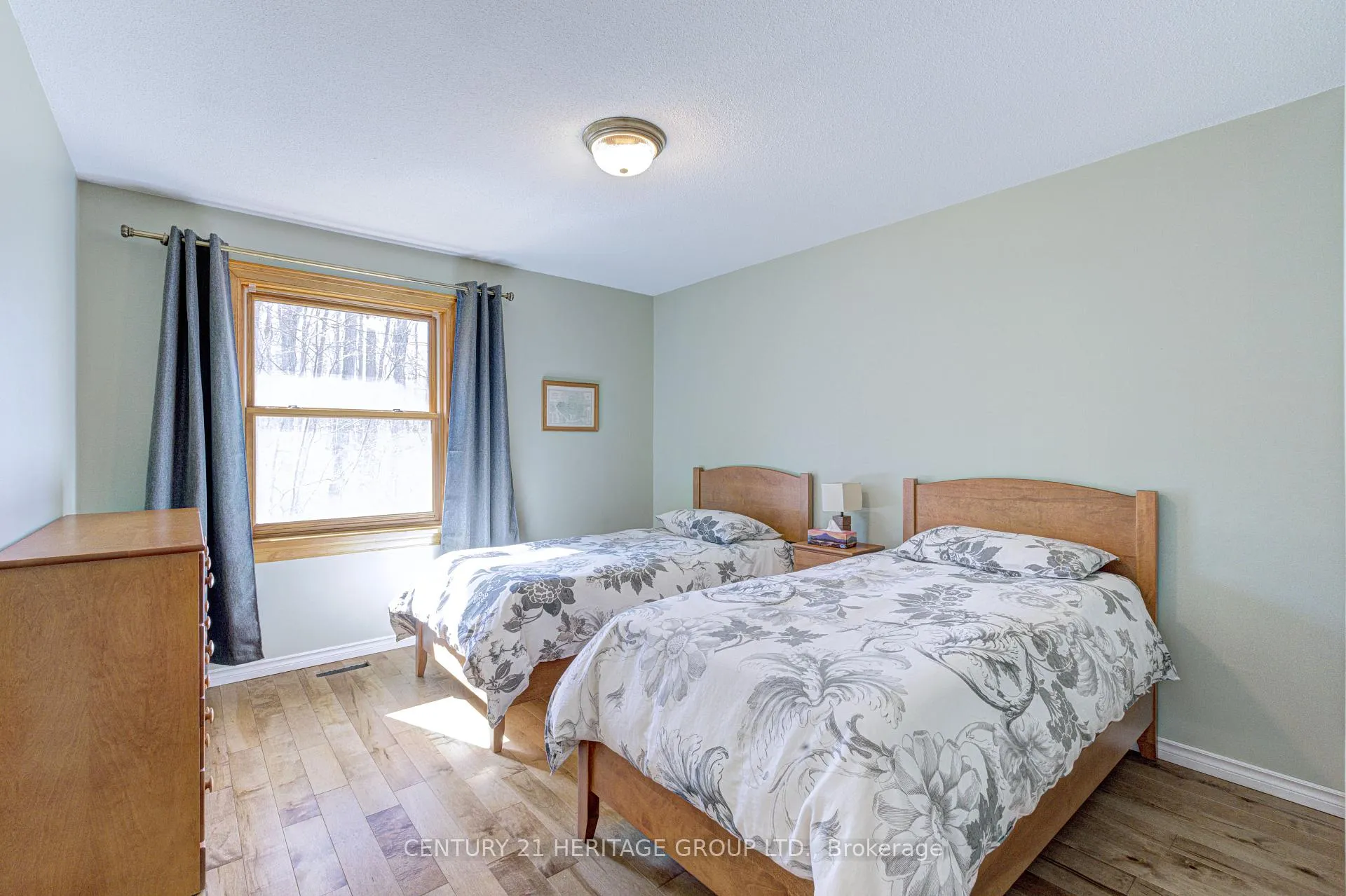 Photo 15 of 6110 Tenth Line, Erin, Rural Erin — HOMEH