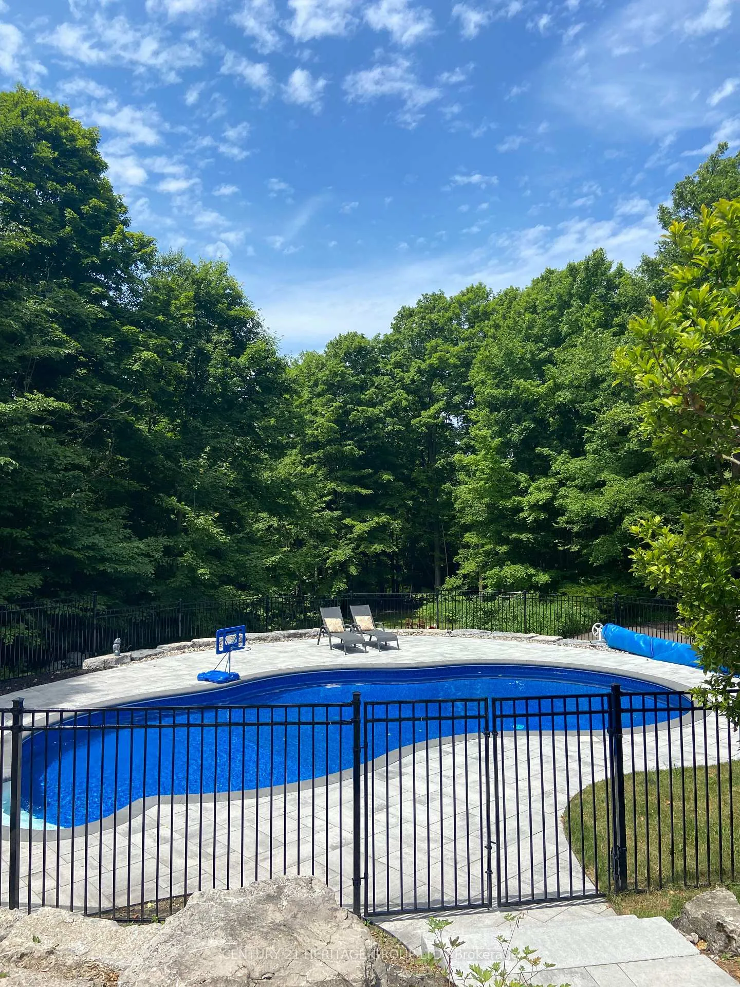 Photo 25 of 6110 Tenth Line, Erin, Rural Erin — HOMEH