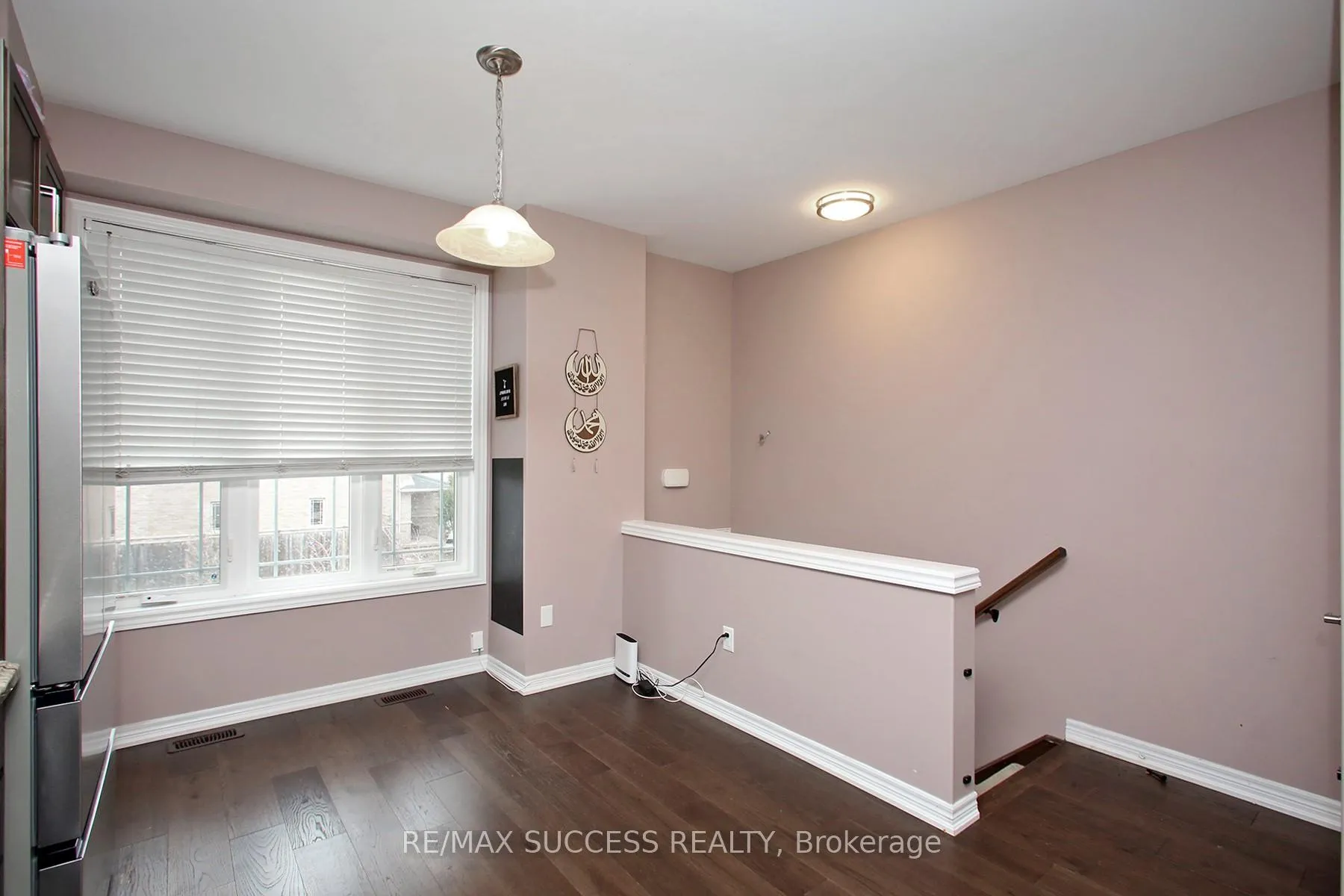 Photo 3 of 47 Edenrock Drive, Hamilton, Stoney Creek Industrial — HOMEH