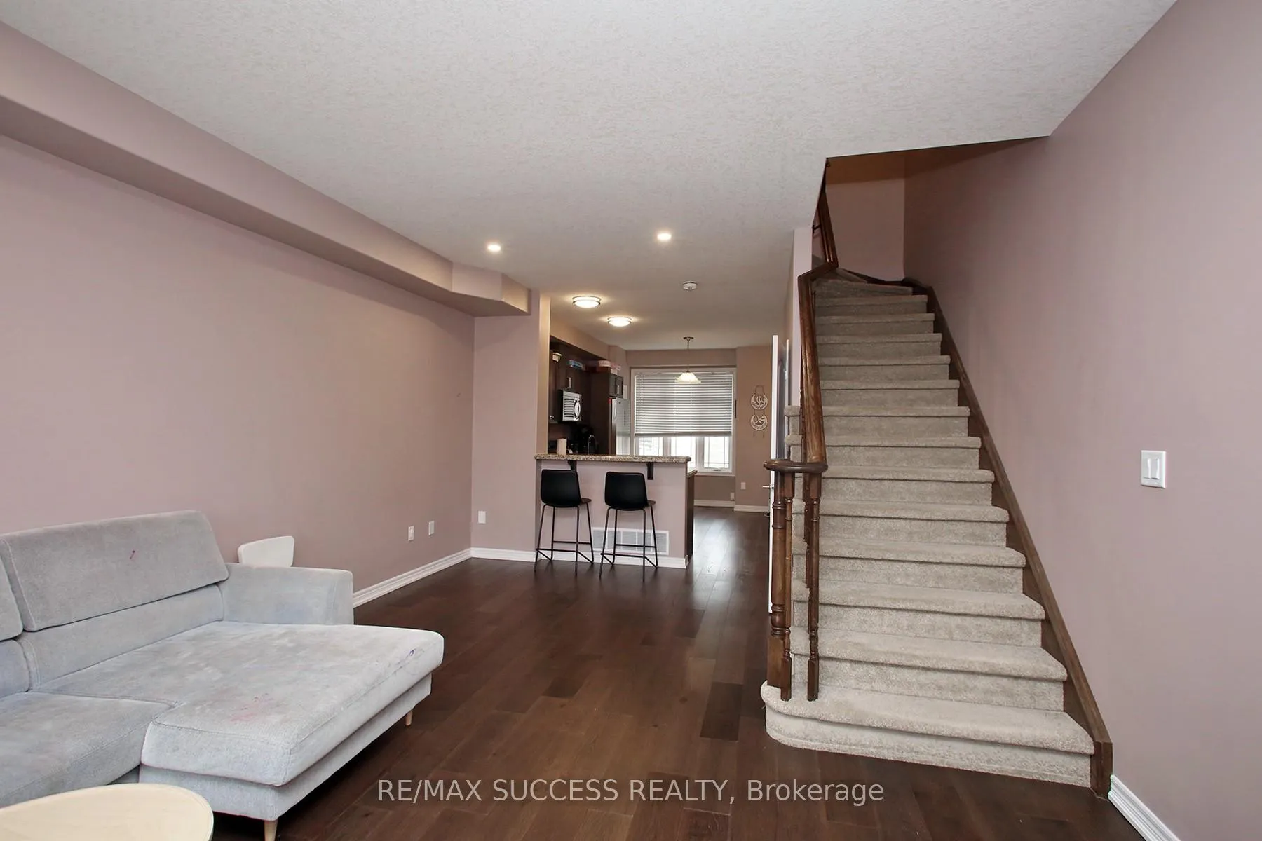 Photo 5 of 47 Edenrock Drive, Hamilton, Stoney Creek Industrial — HOMEH