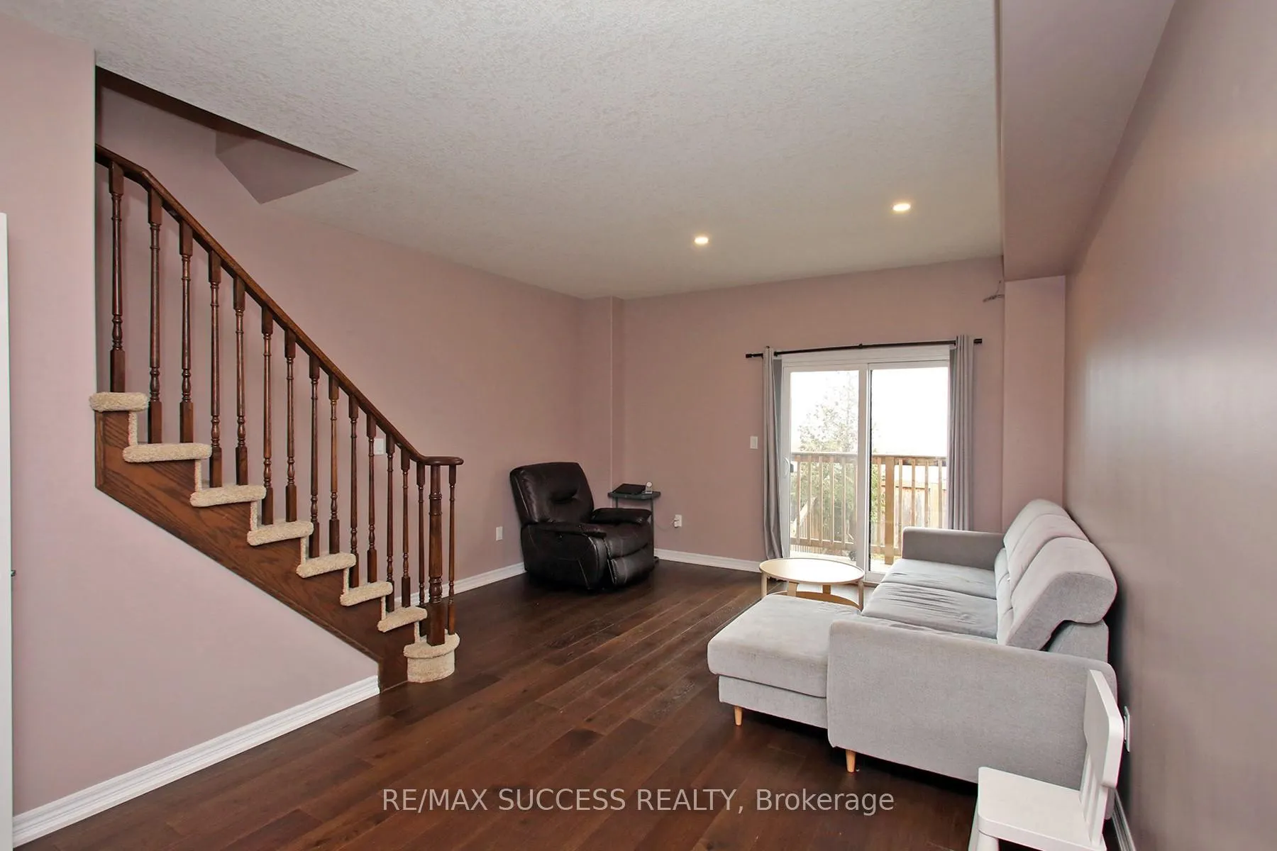 Photo 6 of 47 Edenrock Drive, Hamilton, Stoney Creek Industrial — HOMEH