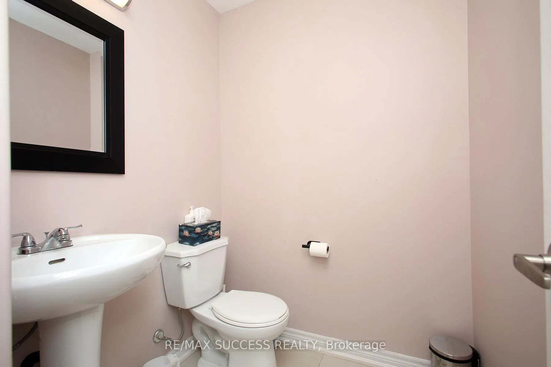 Photo 14 of 47 Edenrock Drive, Hamilton, Stoney Creek Industrial — HOMEH