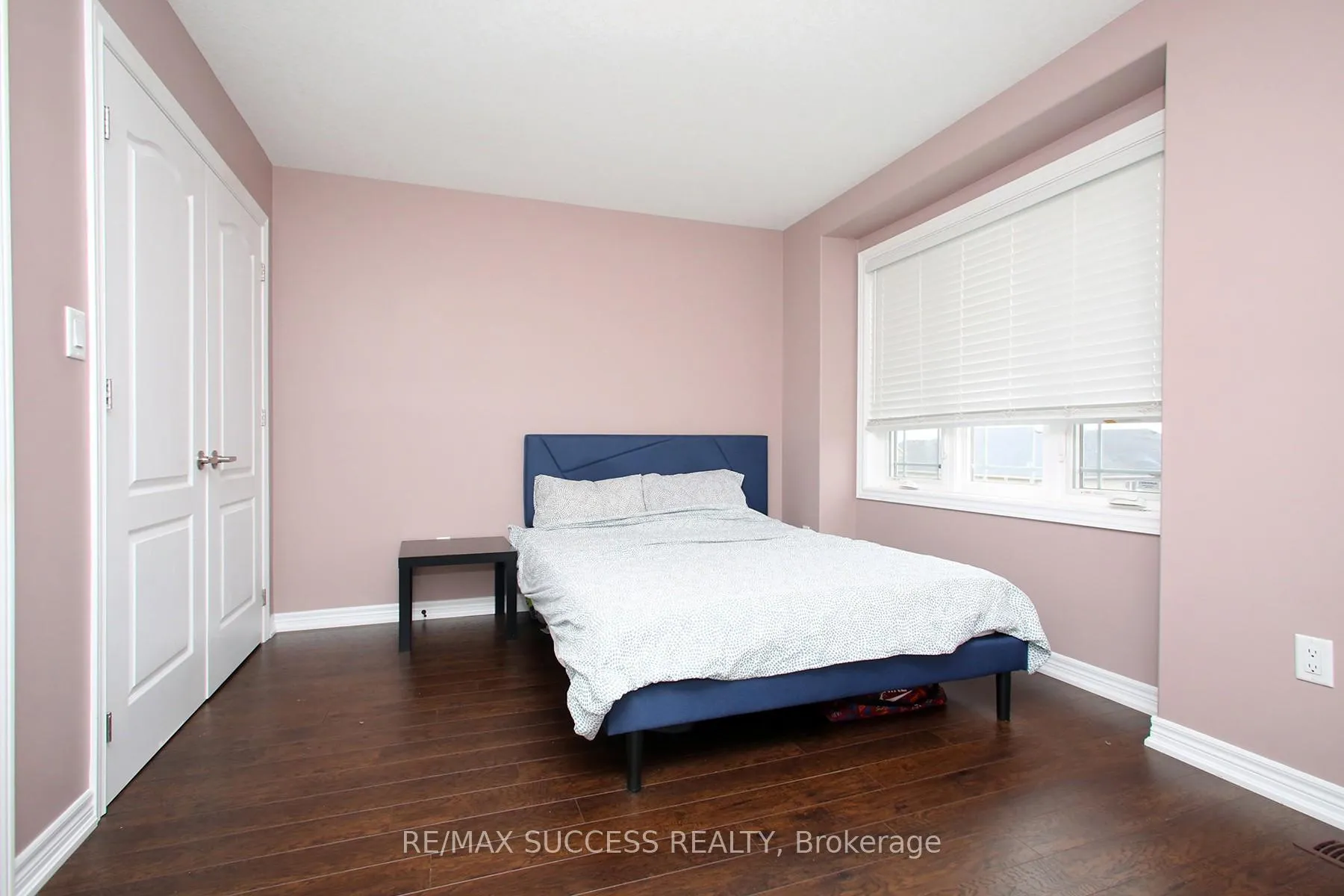 Photo 18 of 47 Edenrock Drive, Hamilton, Stoney Creek Industrial — HOMEH