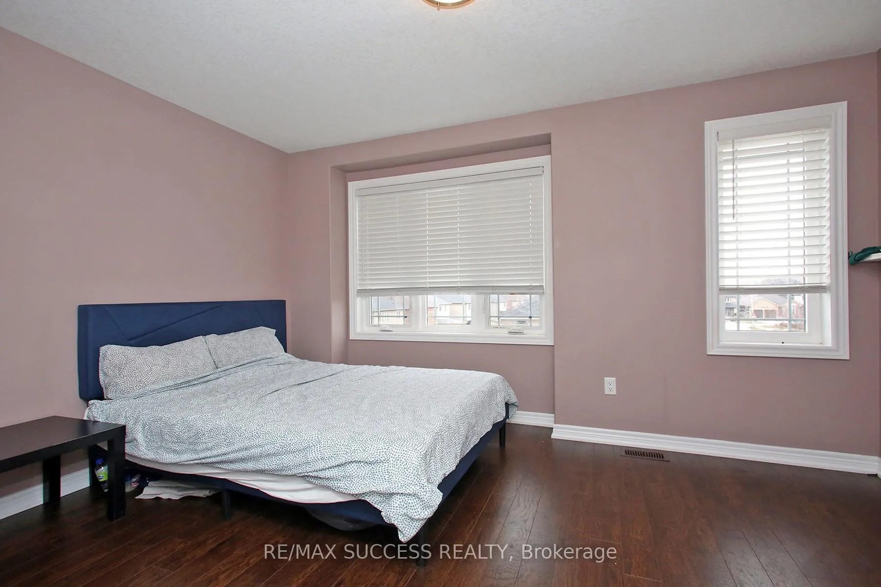 Photo 19 of 47 Edenrock Drive, Hamilton, Stoney Creek Industrial — HOMEH