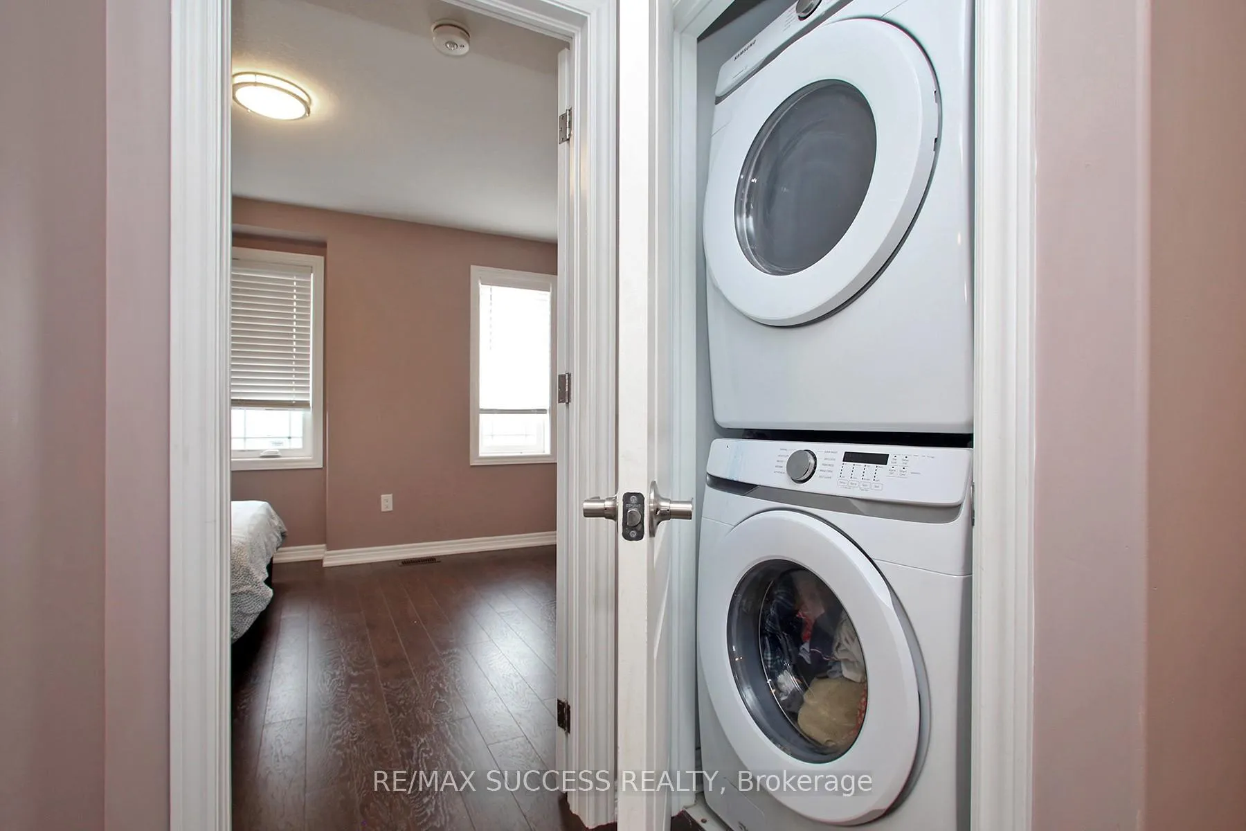 Photo 20 of 47 Edenrock Drive, Hamilton, Stoney Creek Industrial — HOMEH