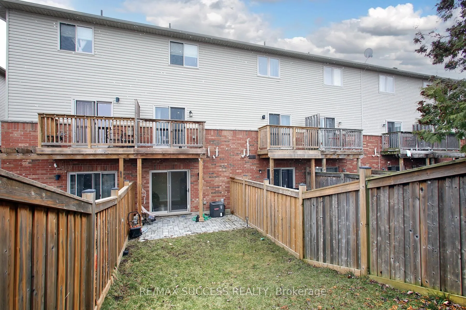 Photo 27 of 47 Edenrock Drive, Hamilton, Stoney Creek Industrial — HOMEH