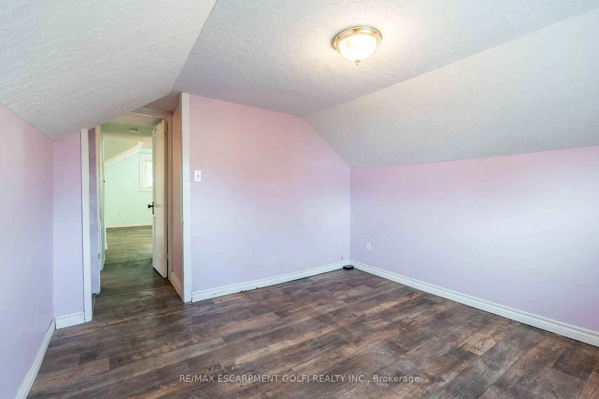 Photo 31 of 26 Huron Street, Hamilton, Gibson — HOMEH