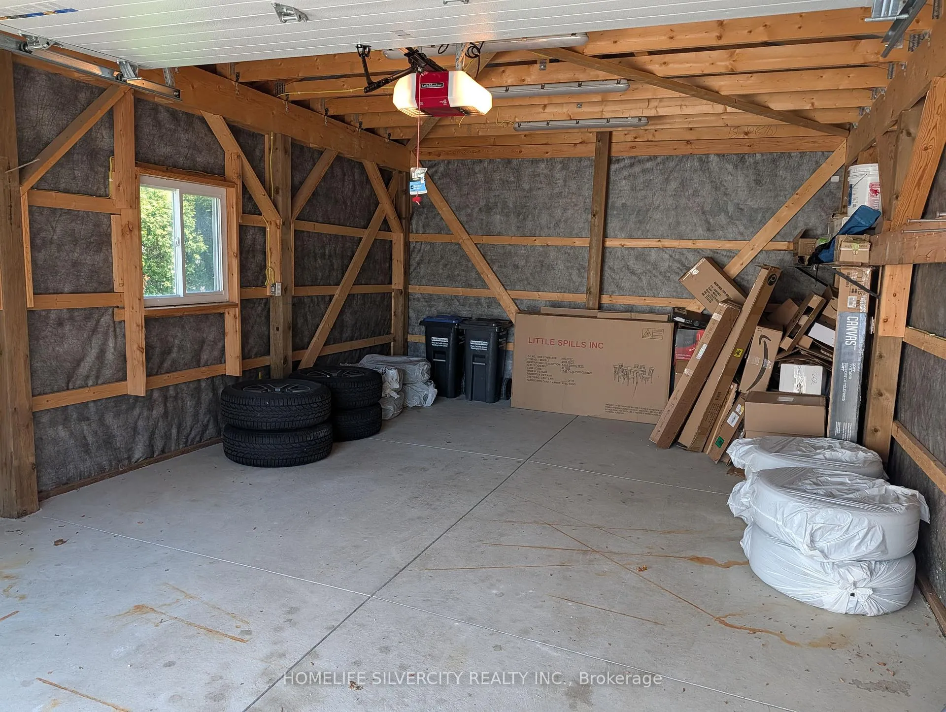 Photo 10 of 65 English Street, Brampton, Brampton West — HOMEH
