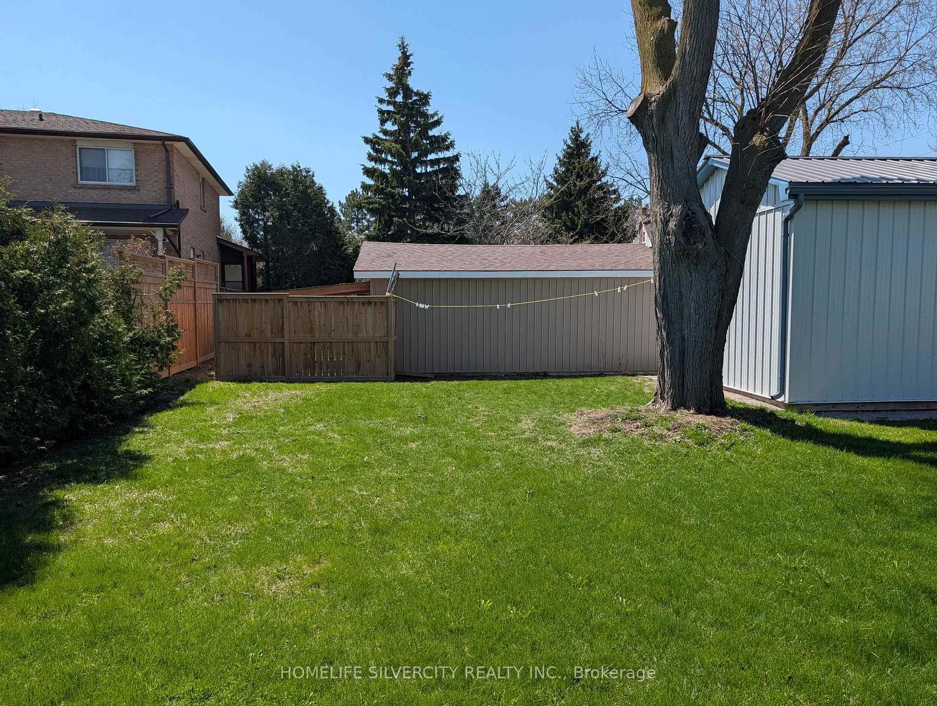 Photo 14 of 65 English Street, Brampton, Brampton West — HOMEH