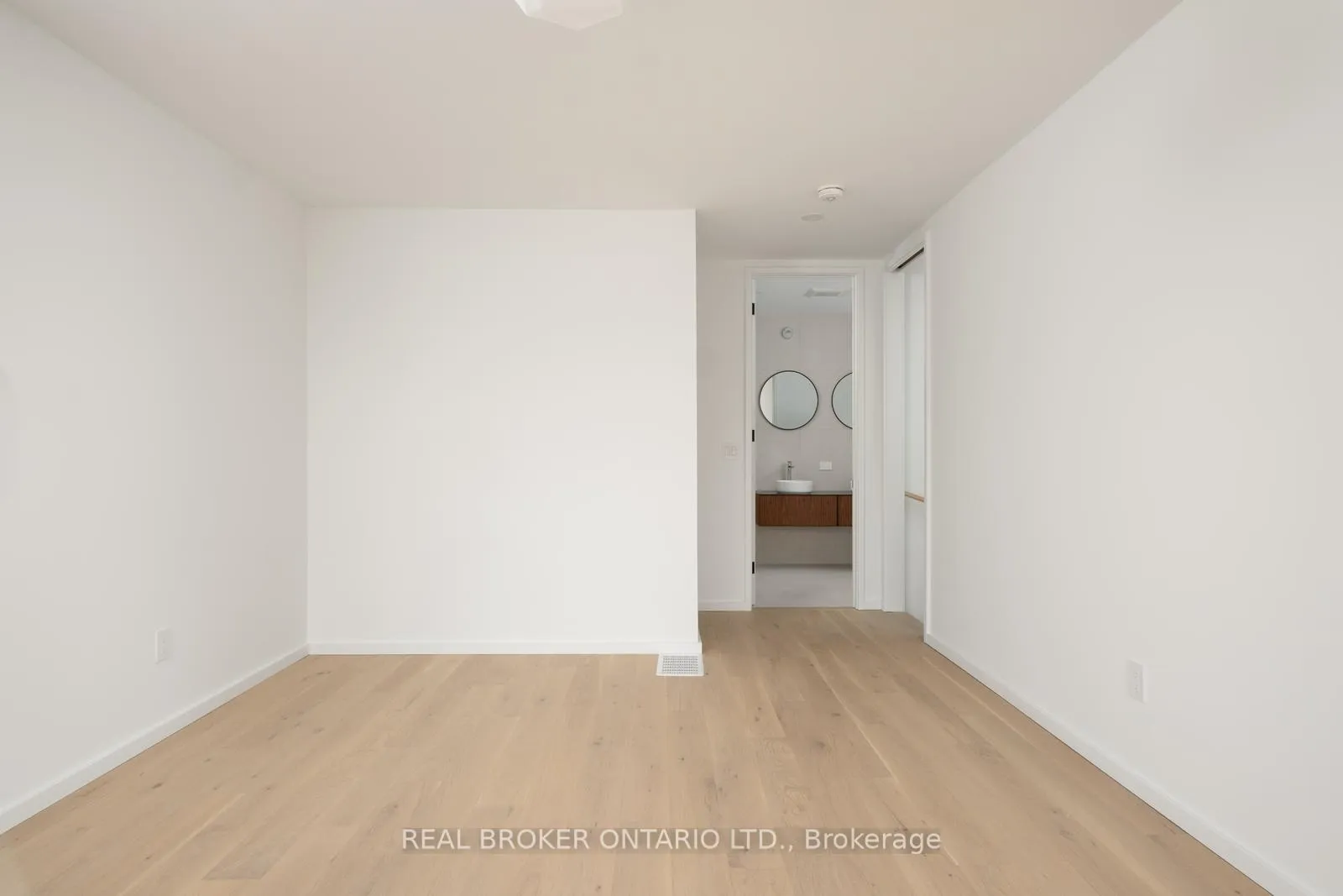 Photo 32 of Unit B, 36 Arundel Avenue, Toronto, Playter Estates-Danforth — HOMEH